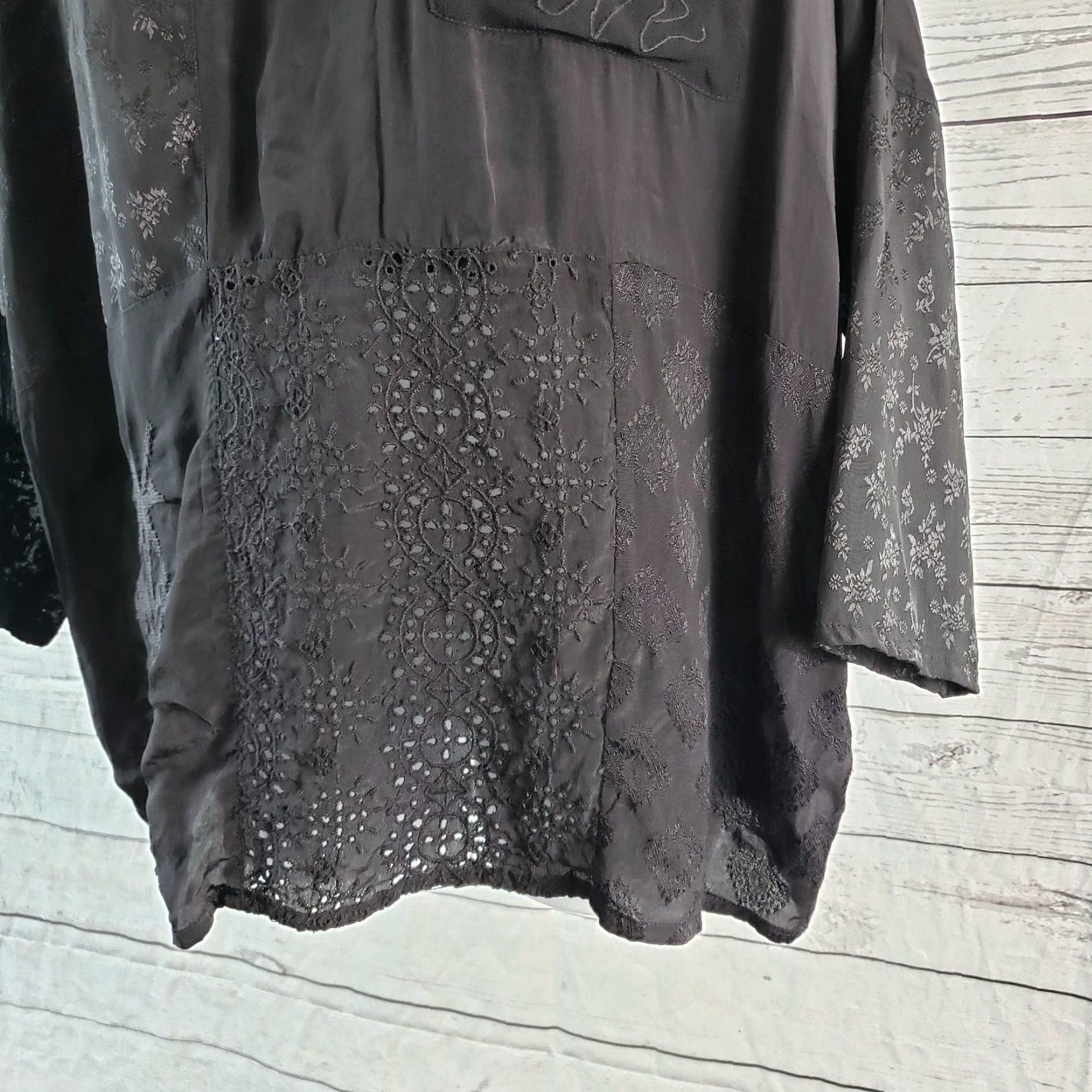 Desigual Desigual Womens Blouse M Black Floral Embroidered Viscose Blend Eyelet Shirt Womens Size M / US 6-8 / IT 42-44 - 3 Thumbnail
