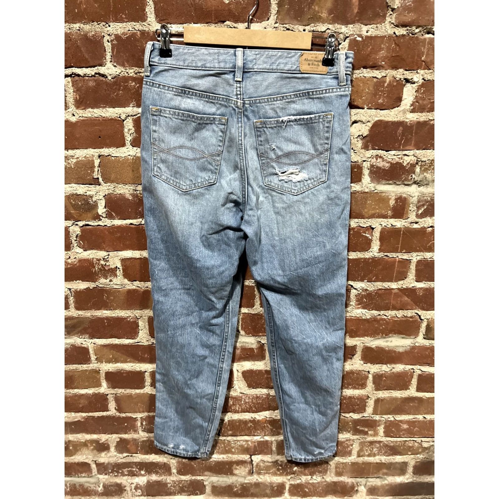 Abercrombie & Fitch Abercrombie & Fitch Jeans Womens Girlfriend Jean High Rise 8R Blue 90s Distressed Pockets Straight 29in 27in Cotton Regular Womens Size 29" - 3 Thumbnail