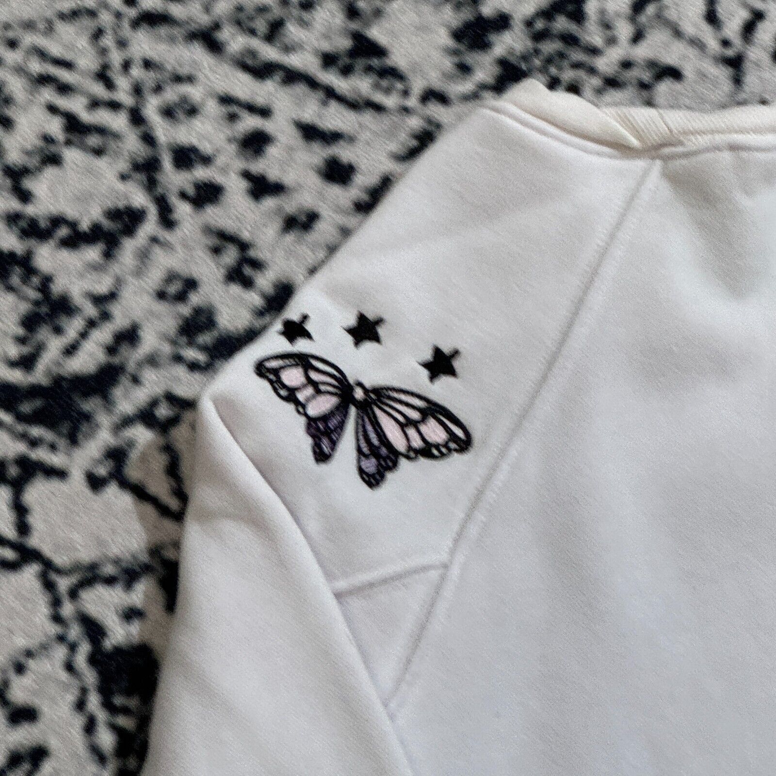 True Religion × Vintage True Religion Unisex White Cotton Crewneck Size XS Skull Zip Size US XS / EU 42 / 0 - 9 Thumbnail
