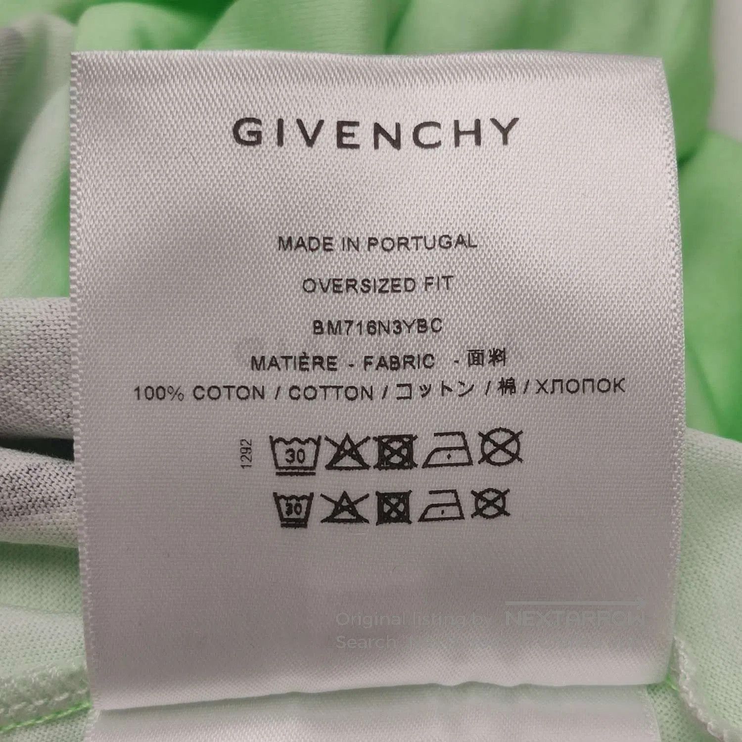 Givenchy Givenchy XS Lock Print Cotton Round Neck T-Shirt. Size US XS / EU 42 / 0 - 9 Thumbnail