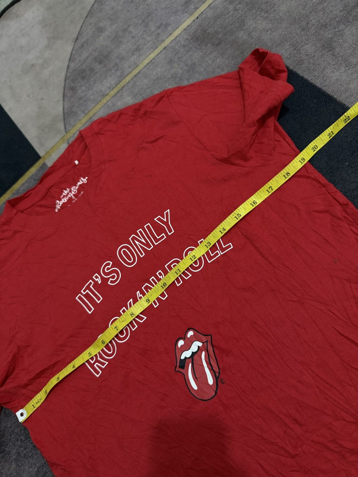 Band Tees × Japanese Brand GU X ROLLING TUNES TSHIRT Size US M / EU 48-50 / 2 - 6 Thumbnail