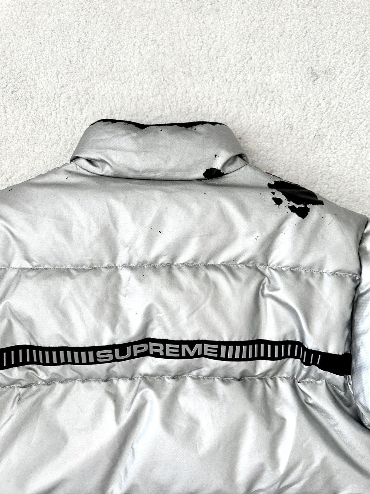 Supreme Supreme silver puffer jacket with reflective sleeves Size US L / EU 52-54 / 3 - 6 Thumbnail