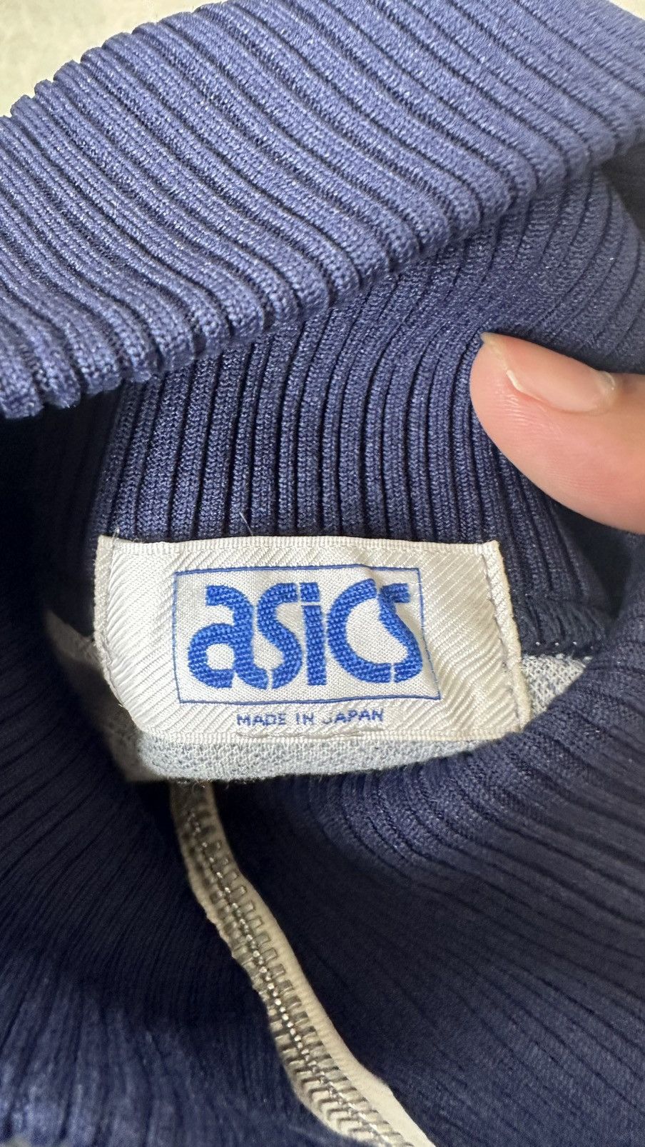 Asics VINTAGE ASICS MIDZIPPER TRACK TOP Size US M / EU 48-50 / 2 - 7 Thumbnail