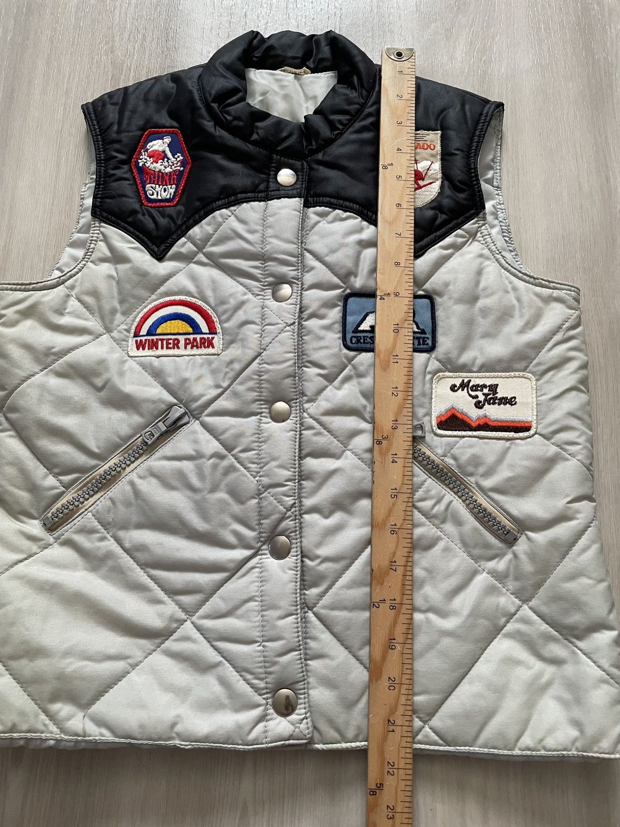 Vintage Vintage 80s Henri Charles Colsenet Ski Vest W 16 Patches MD Size M / US 6-8 / IT 42-44 - 11 Thumbnail