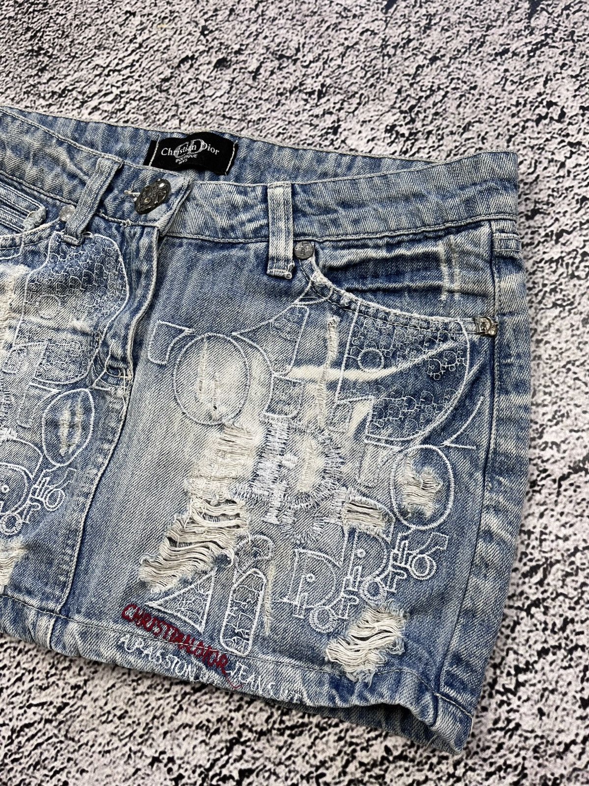 Vintage CHRISTIAN DIOR VIBE SEXY MINI SKIRT DENIM JEANS MONOGRAM Size 29" - 3 Thumbnail