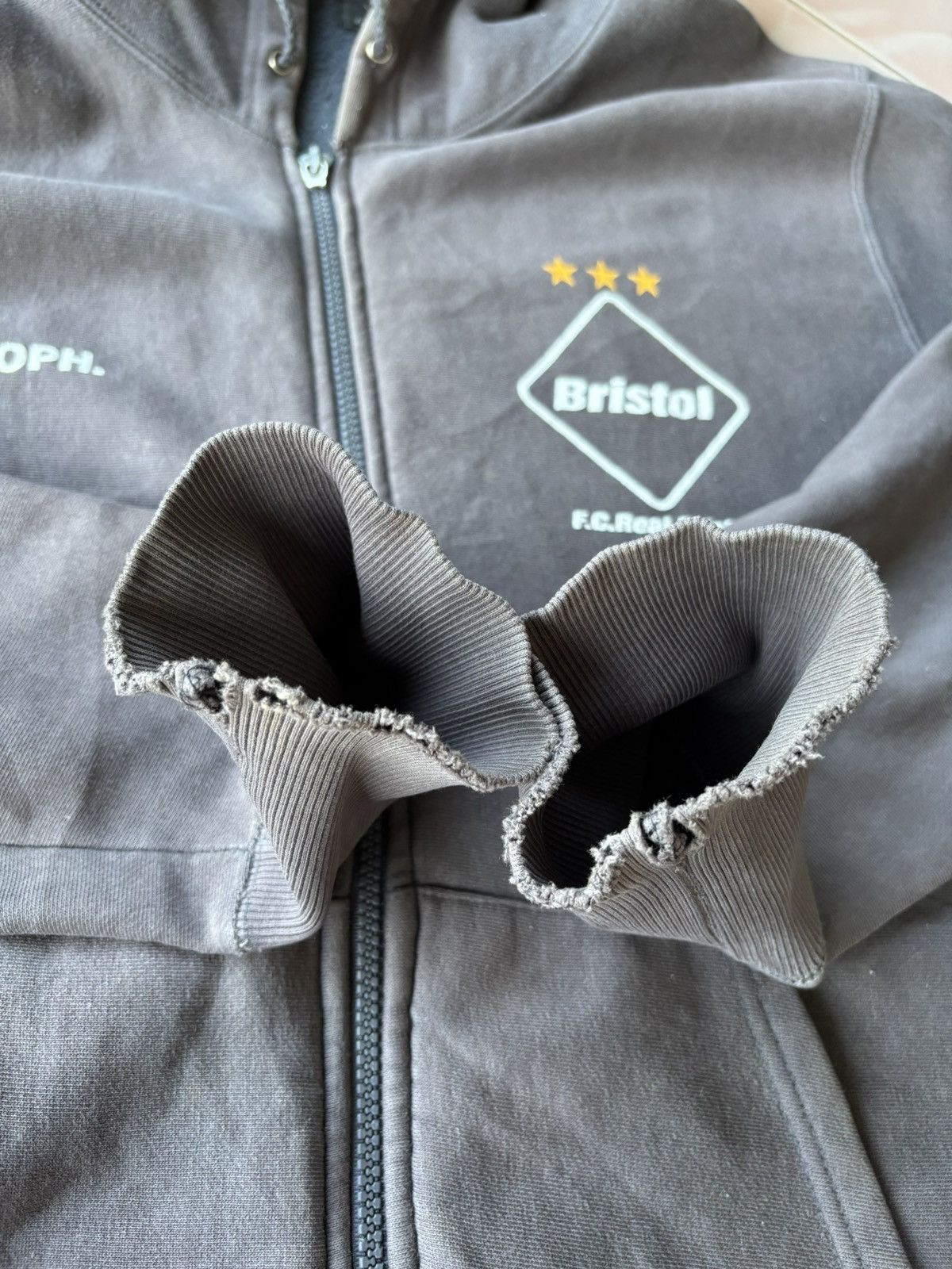 F.C.R.B × Sophnet. Vintage Y2K Soph. FCRB Sunfaded Zip Up Hoodie Size US L / EU 52-54 / 3 - 9 Thumbnail