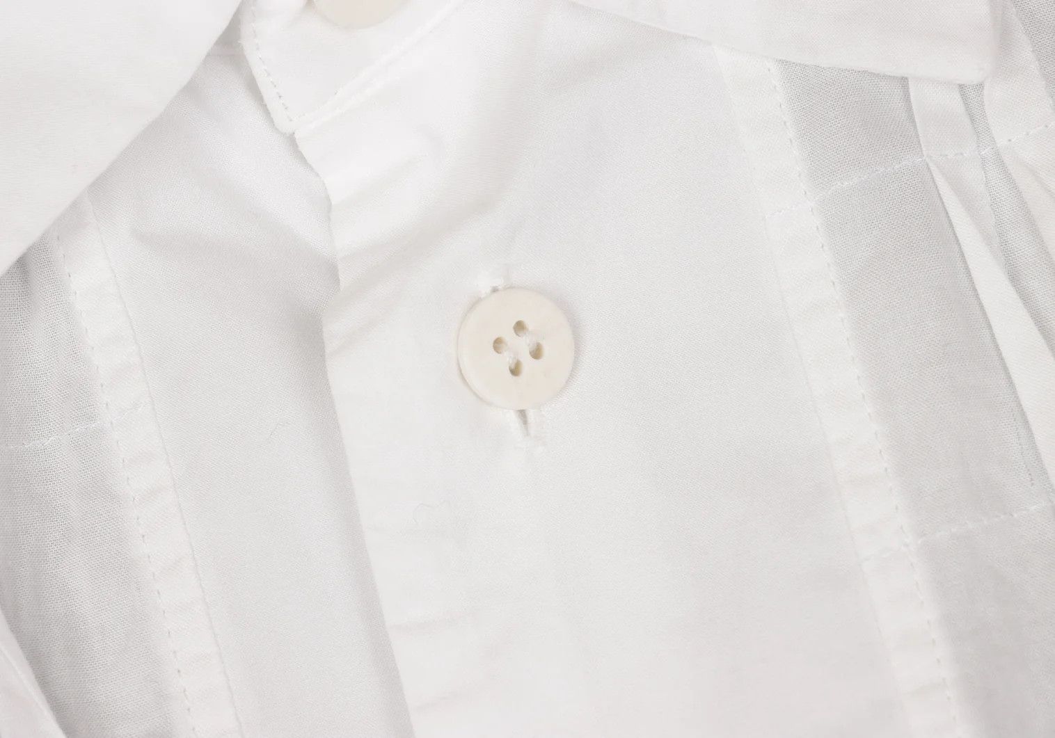 Issey Miyake Front Wave Pleats Design Long Sleeve Shirt in Off-White Size US S / EU 44-46 / 1 - 3 Thumbnail