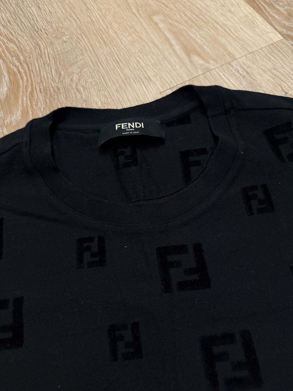 Fendi FENDI Logo T shirt Size US L / EU 52-54 / 3 - 5 Thumbnail