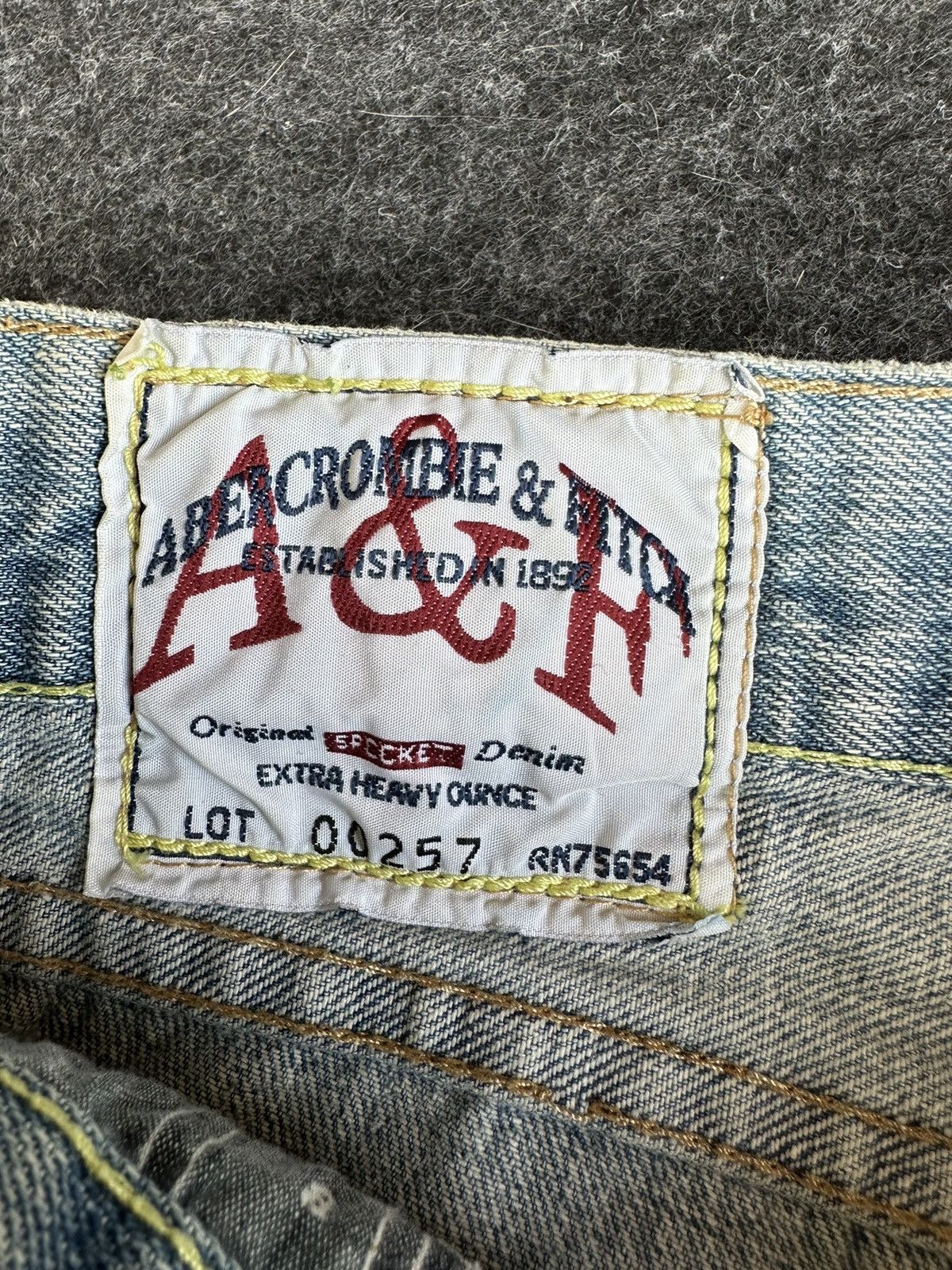 Abercrombie & Fitch Abercrombie Fitch Baggy Boot Distressed Denim 34x31 D335 Size US 34 / EU 50 - 16 Thumbnail