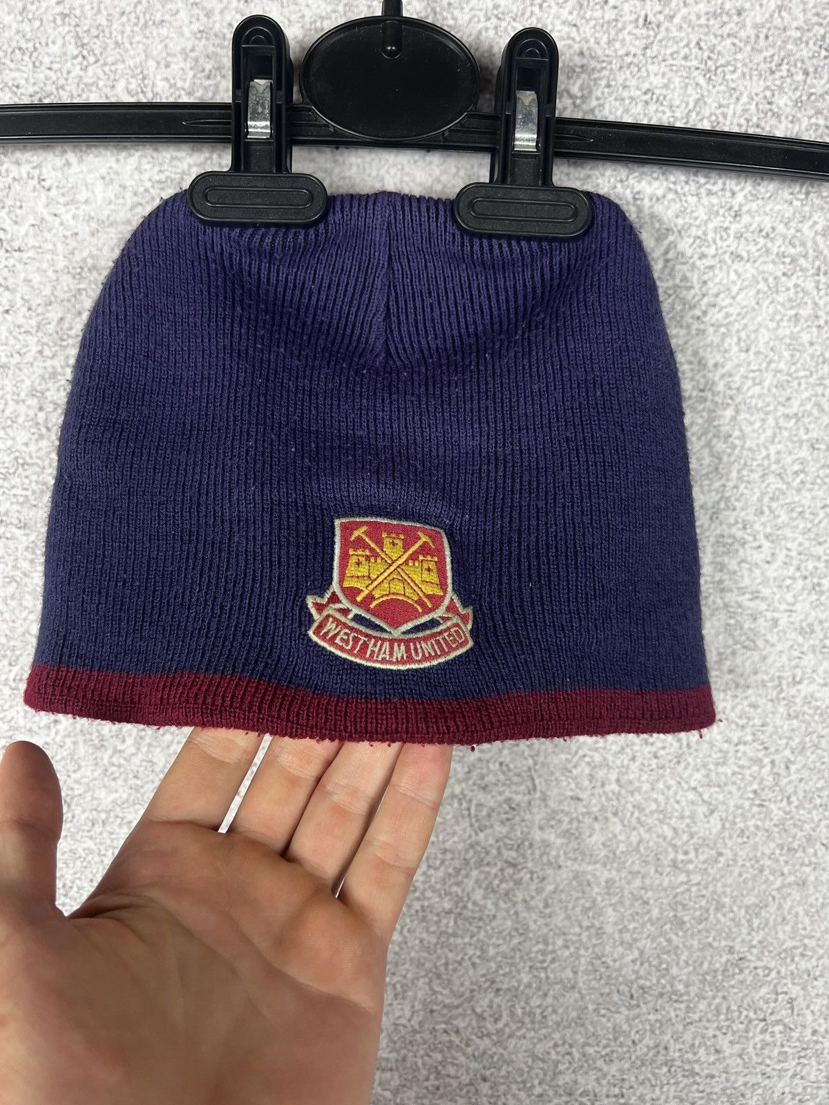 Vintage Vintage West Ham United Soccer Beanie Hat Football Kit Size ONE SIZE - 2 Thumbnail