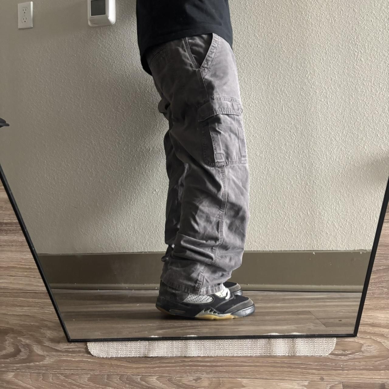 Vintage Crazy Vintage Y2K/2000s Faded Grey Khaki Skater Cargo Pants! 34x30 Size US 34 / EU 50 - 2 Thumbnail