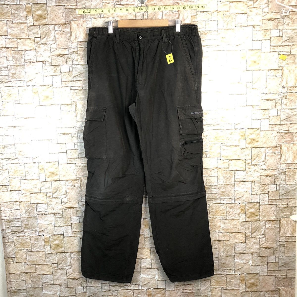 Converse Converse Black Cargo Multipocket Pants #A733 Size US 33 - 1 Thumbnail
