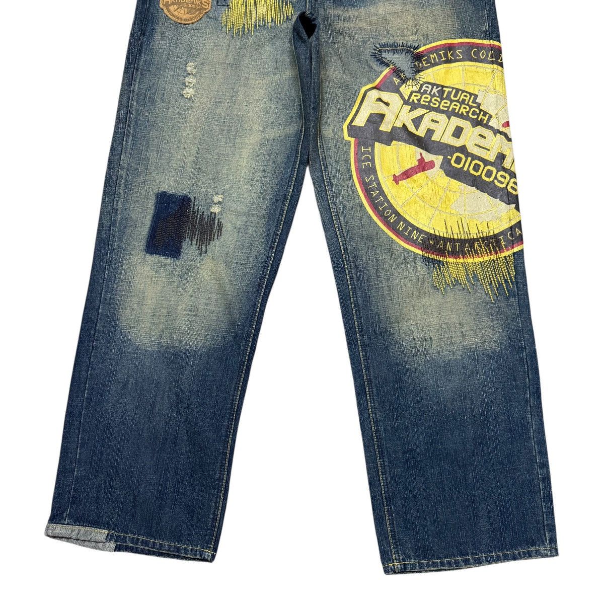 Vintage Vintage Akademiks Spellout Denim Baggy Jeans Jnco Size US 35 - 7 Thumbnail