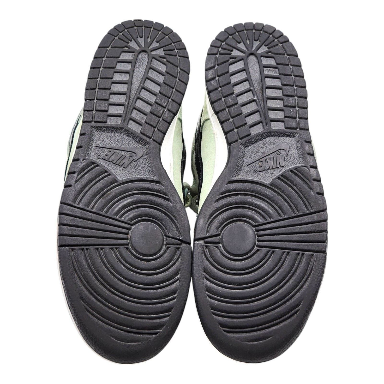 Nike Sea Crystal SB Dunk Sneakers Green 314383-301 US 10.5 2008 Size US 10.5 / EU 43-44 - 9 Thumbnail