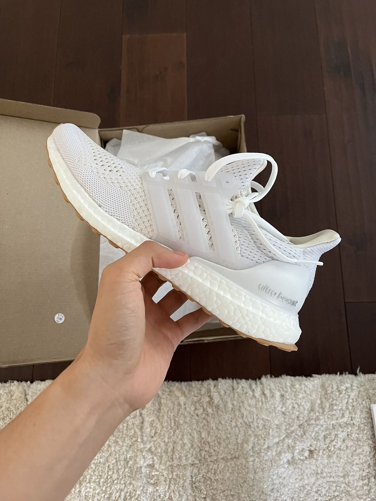 Adidas Ultraboost 1.0 white/gum US9W
