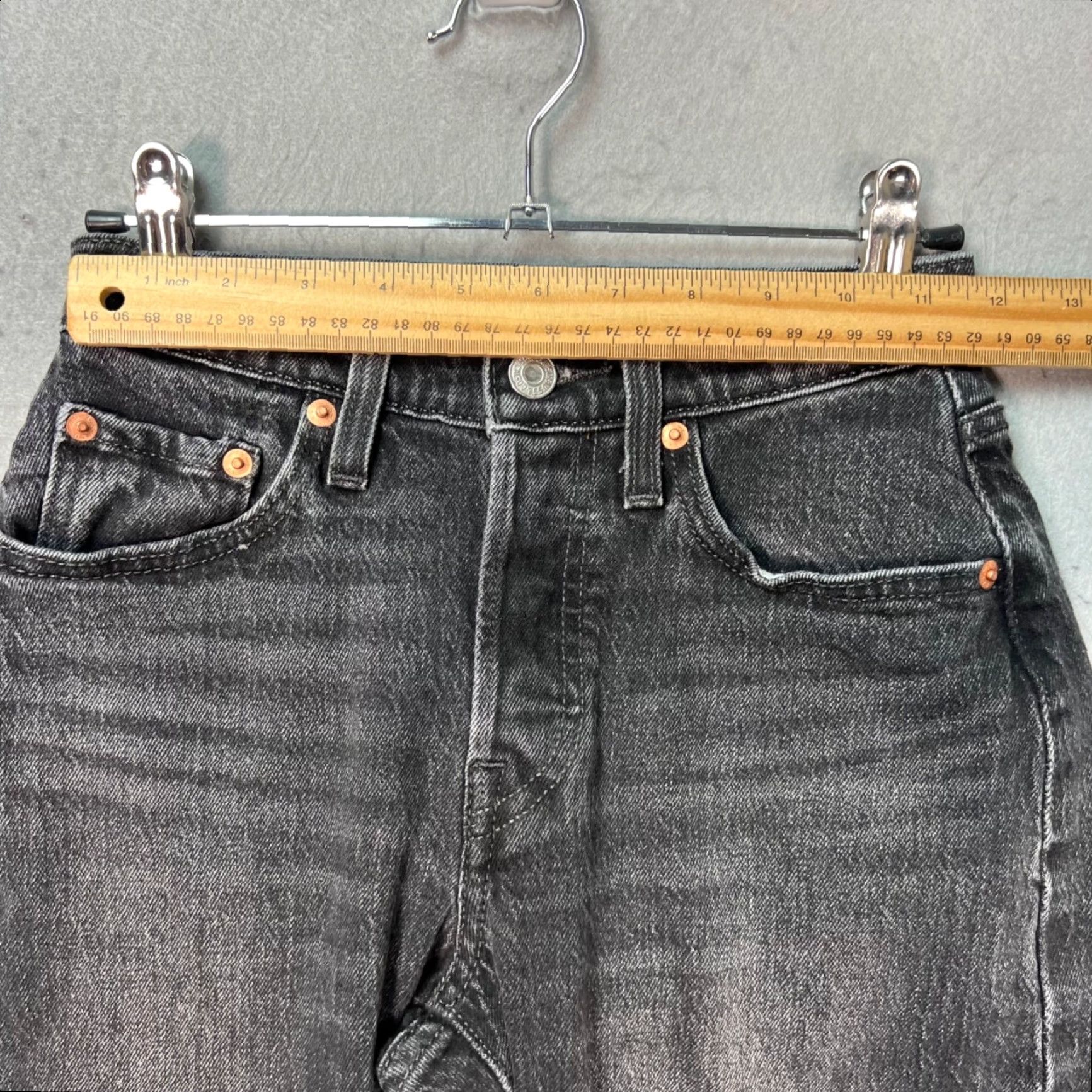 Levi's Levi's 501 Jeans Womens 24x30 Black Denim High-Waisted Straight Leg Vintage No 90s (Adult) Womens Jeans Size 42" / US 20 - 7 Thumbnail