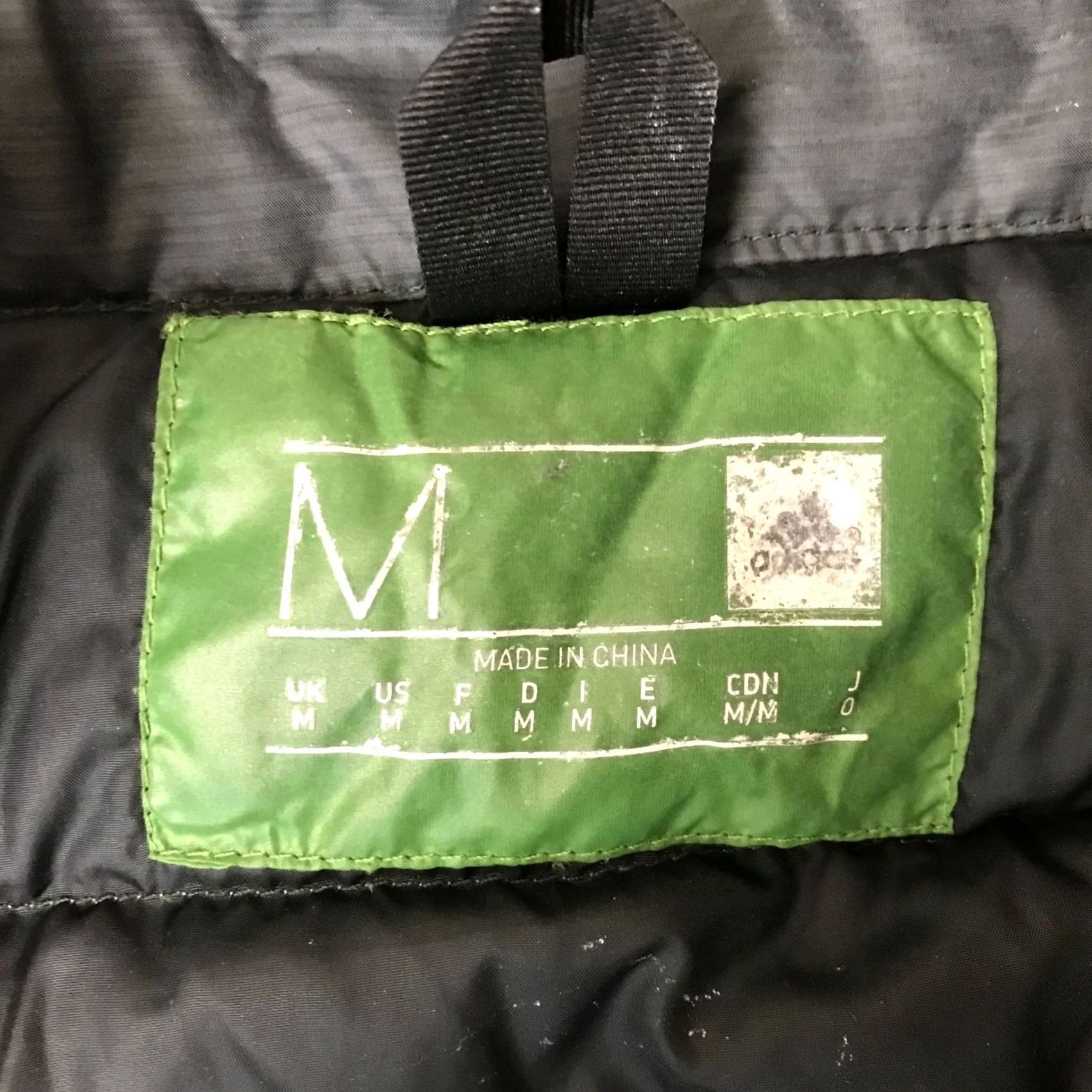 Adidas ADIDAS Mens Medium Green Full Zip Down Jacket Coat Jacket Down Puffer Full Zip Mens Medium Green ADIDAS coat jacket for outdoors layering Size US M / EU 48-50 / 2 - 7 Thumbnail