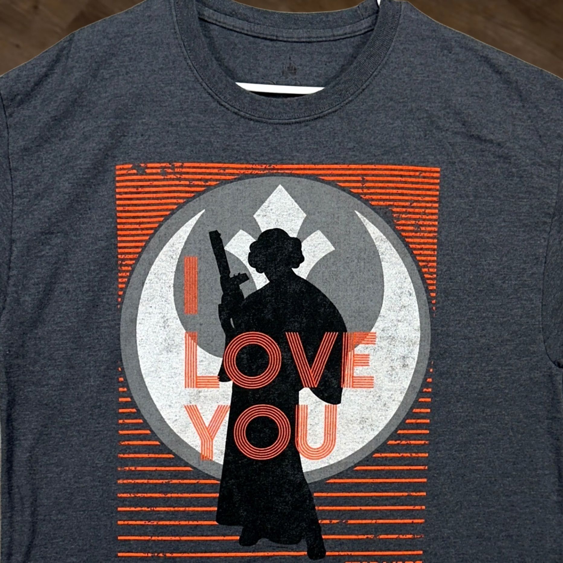 Star Wars Disney Parks Hanes Mens Star Wars Leia Graphic T-Shirt XL Gray Short Sleeve Tee Size US XL / EU 56 / 4 - 1 Thumbnail