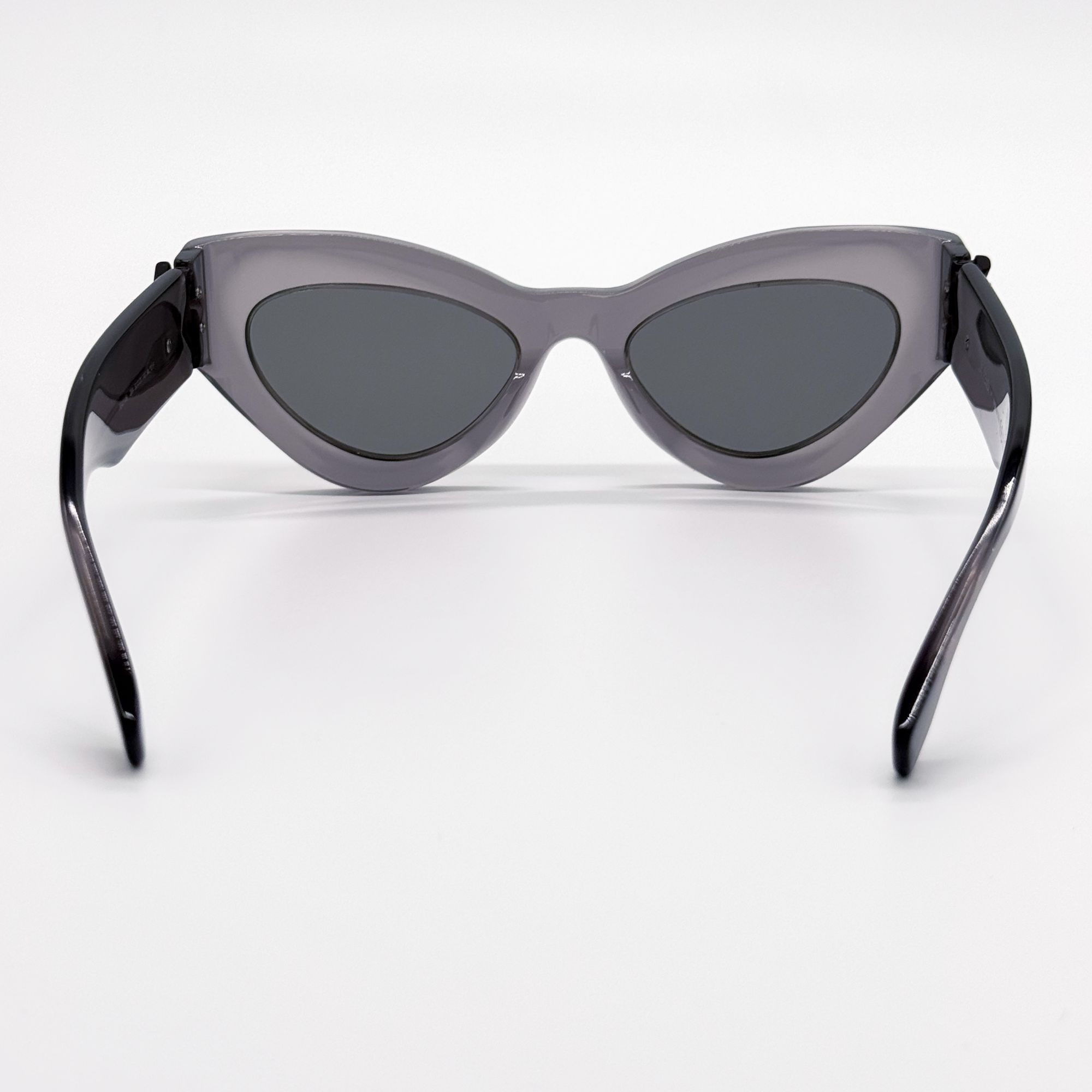 Fendi NEW FENDI SUNGLASSES FE40146I 20A GRAY WOMEN EYEWEAR FENDI Size ONE SIZE - 7 Thumbnail