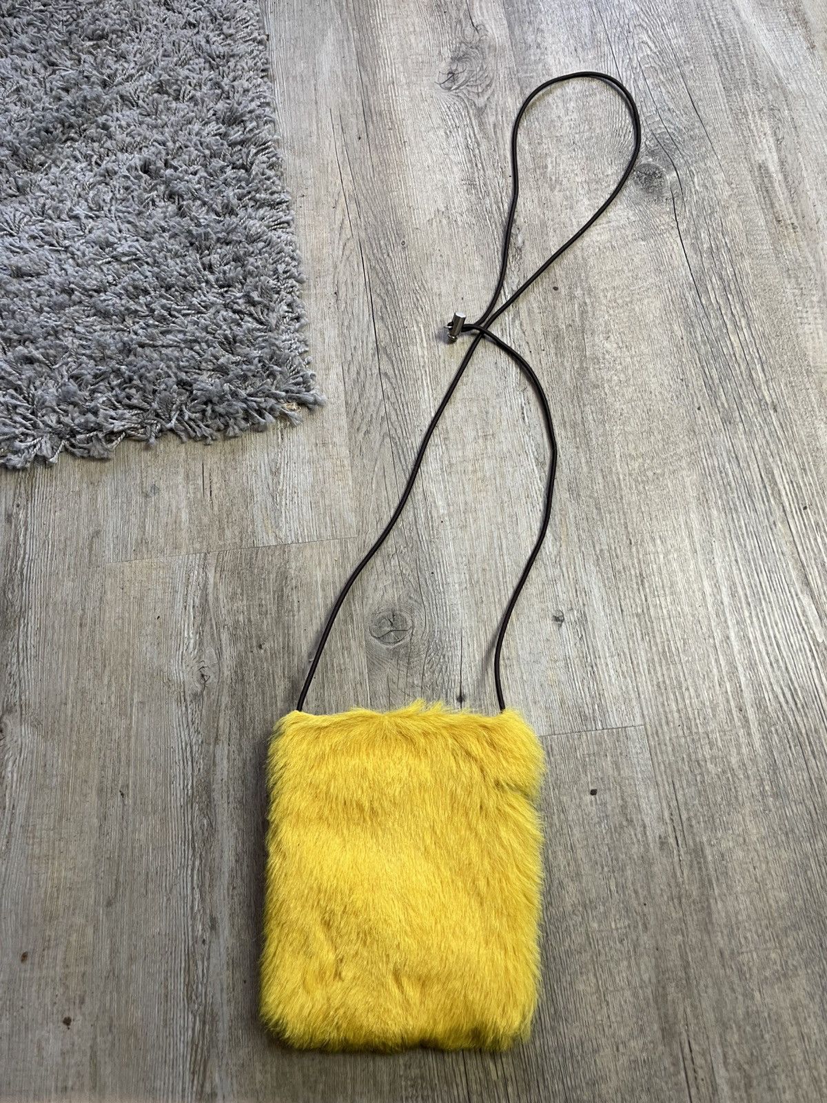 Prada Prada sport 2000s fur utility bag yellow fur Size ONE SIZE - 1 Thumbnail