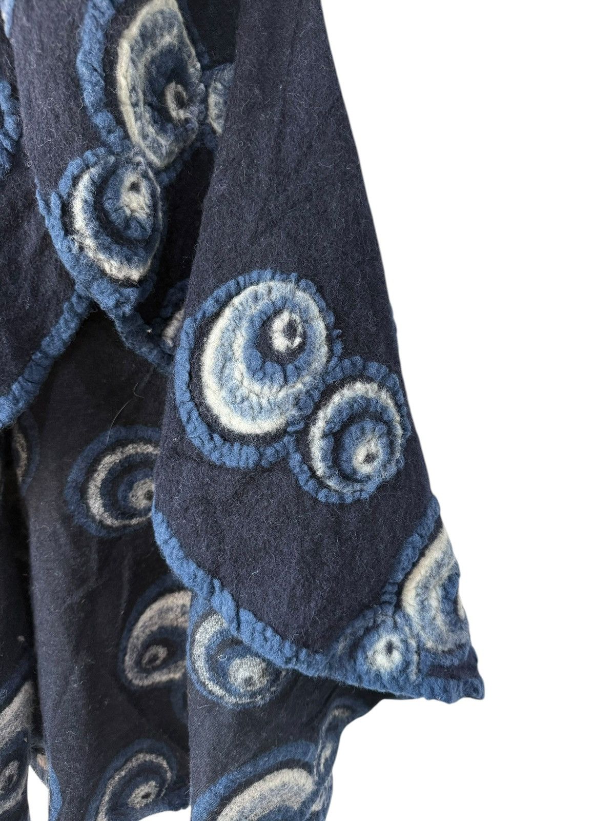 Share Spirit Homme JAPAN ART PONCHO STYLE FREE SIZE BUTTON LESS ACHA Size US M / EU 48-50 / 2 - 4 Thumbnail