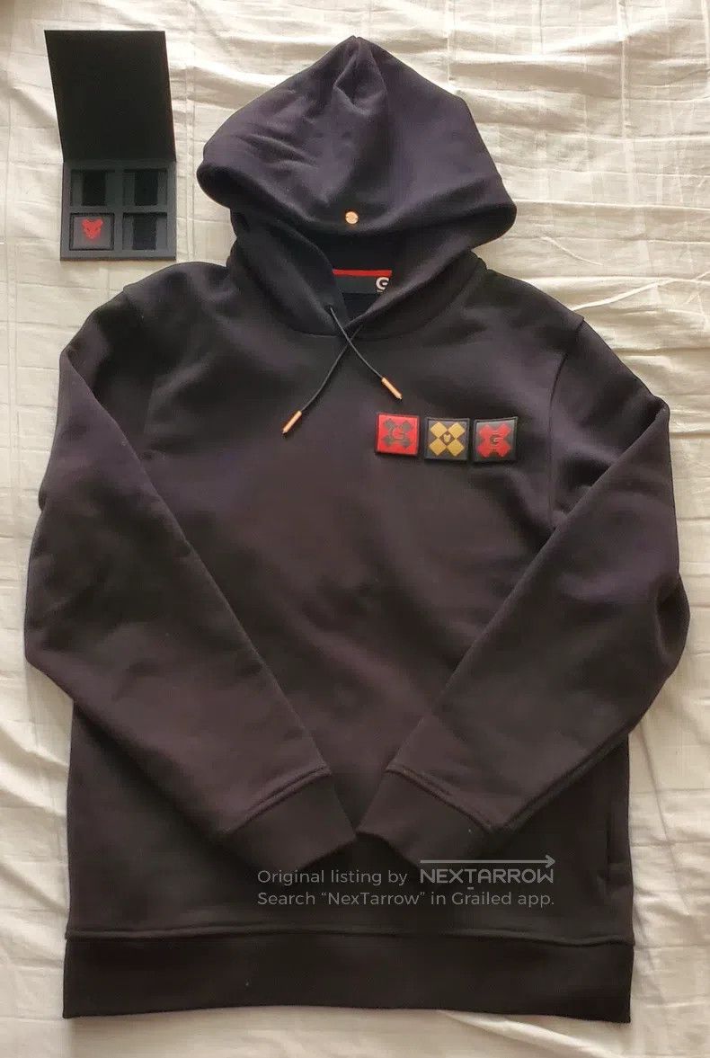 Givenchy Givenchy Shark Tooth Hooded Sweatshirt - Size S Size US XS / EU 42 / 0 - 1 Thumbnail