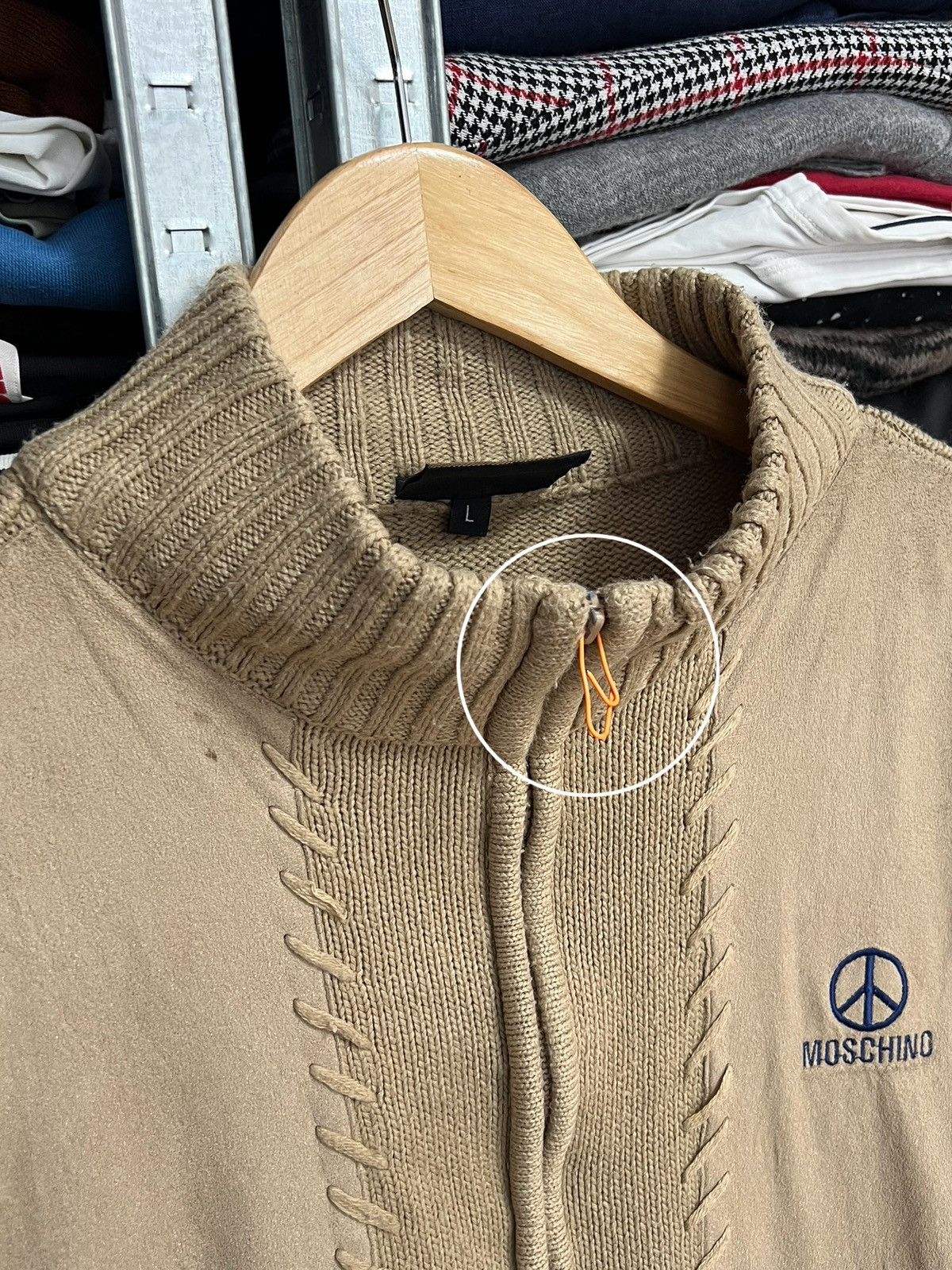 Moschino Vintage Moschino Full Zip Hippie Sweater Knit Jacket Size L Size US L / EU 52-54 / 3 - 8 Thumbnail