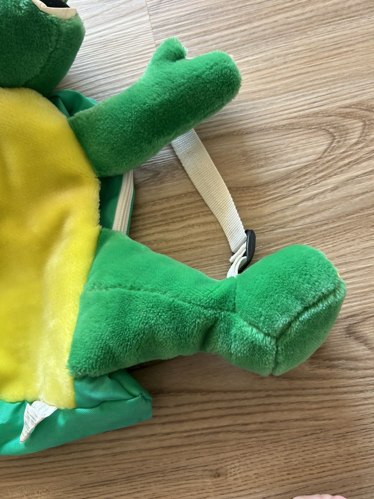 Vintage Vintage Barney The Dinosaur Plush Stuffy Backpack Size ONE SIZE - 4 Thumbnail