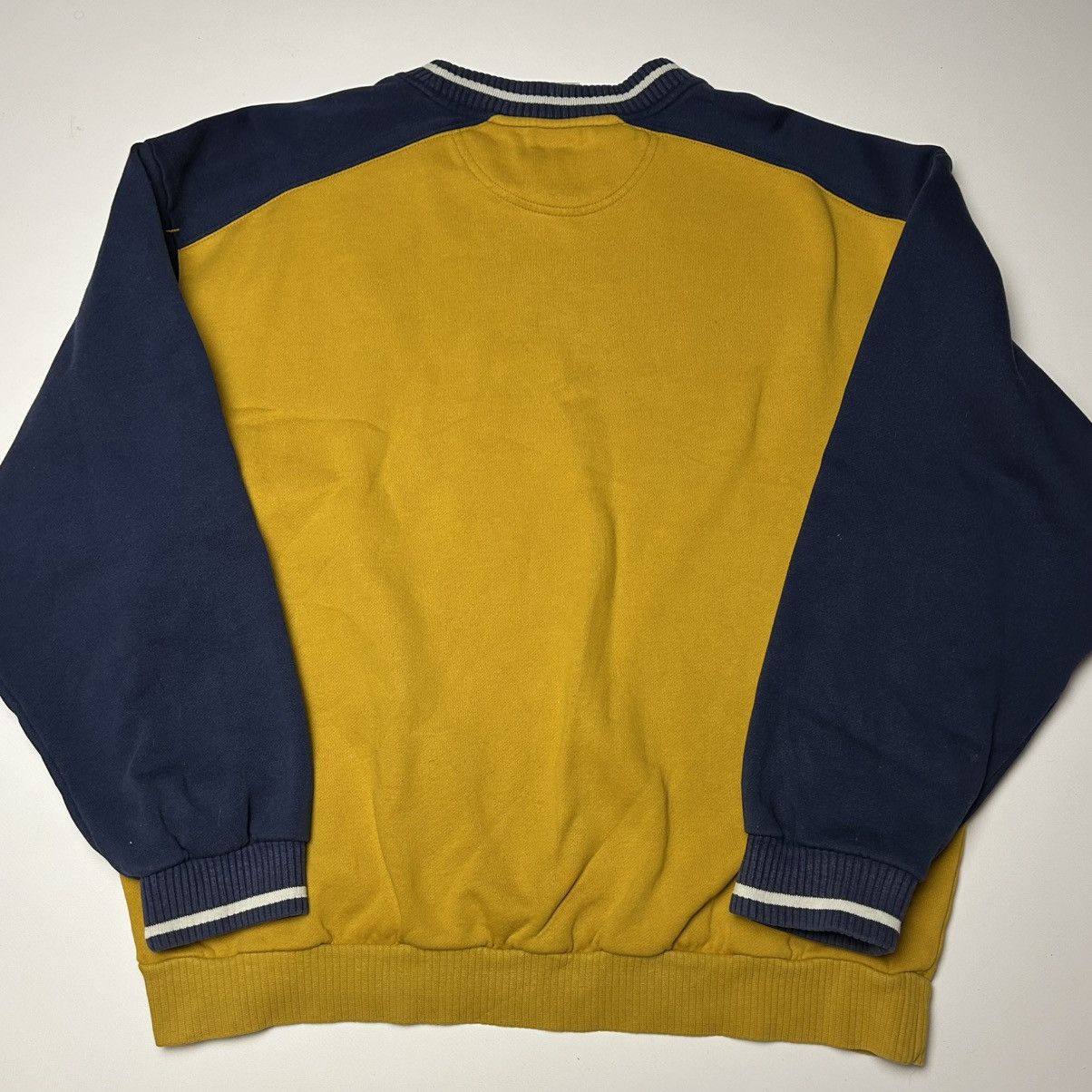 Nike Vintage Nike 90’s Sweatshirt Y2K Big Logo Swoosh RARE Size US L / EU 52-54 / 3 - 13 Thumbnail