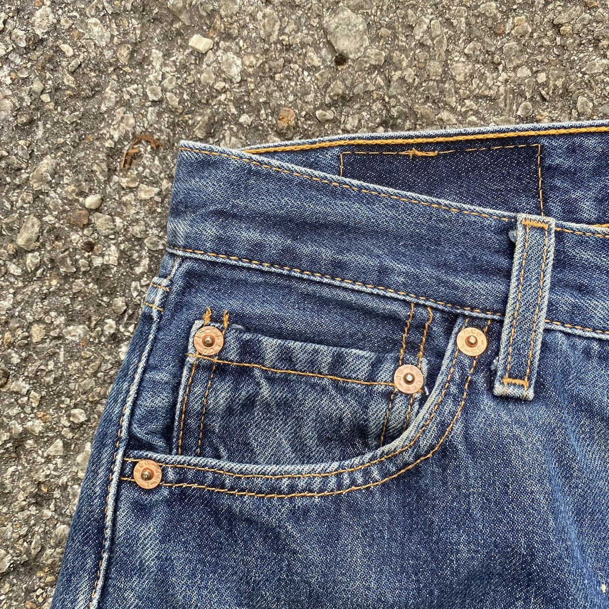 Levi's × Vintage Vintage Levi's 501 Jeans Button #501 Made in USA 90s Denim Size US 28 / EU 44 - 5 Thumbnail