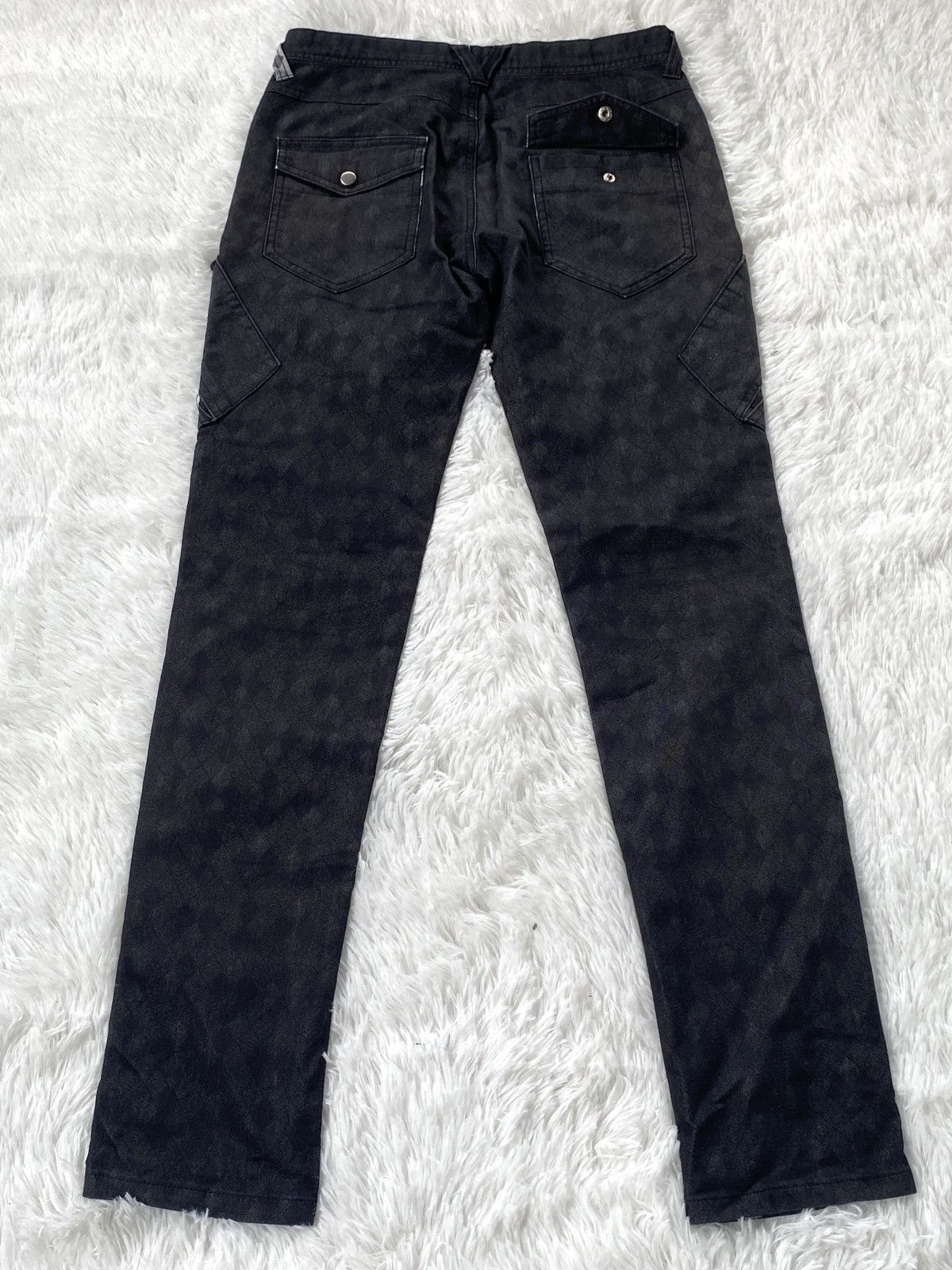 Japanese Brand 🔥SALE🔥Japanese Semantic Design Checks Multipocket Cargo pant Size US 30 / EU 46 - 4 Thumbnail