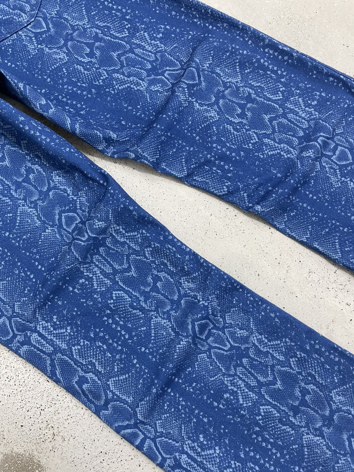 Tornado Mart Collision Denim Snake Skin Flare Pants Japanese Fashion Size US 26 / EU 42 - 12 Thumbnail