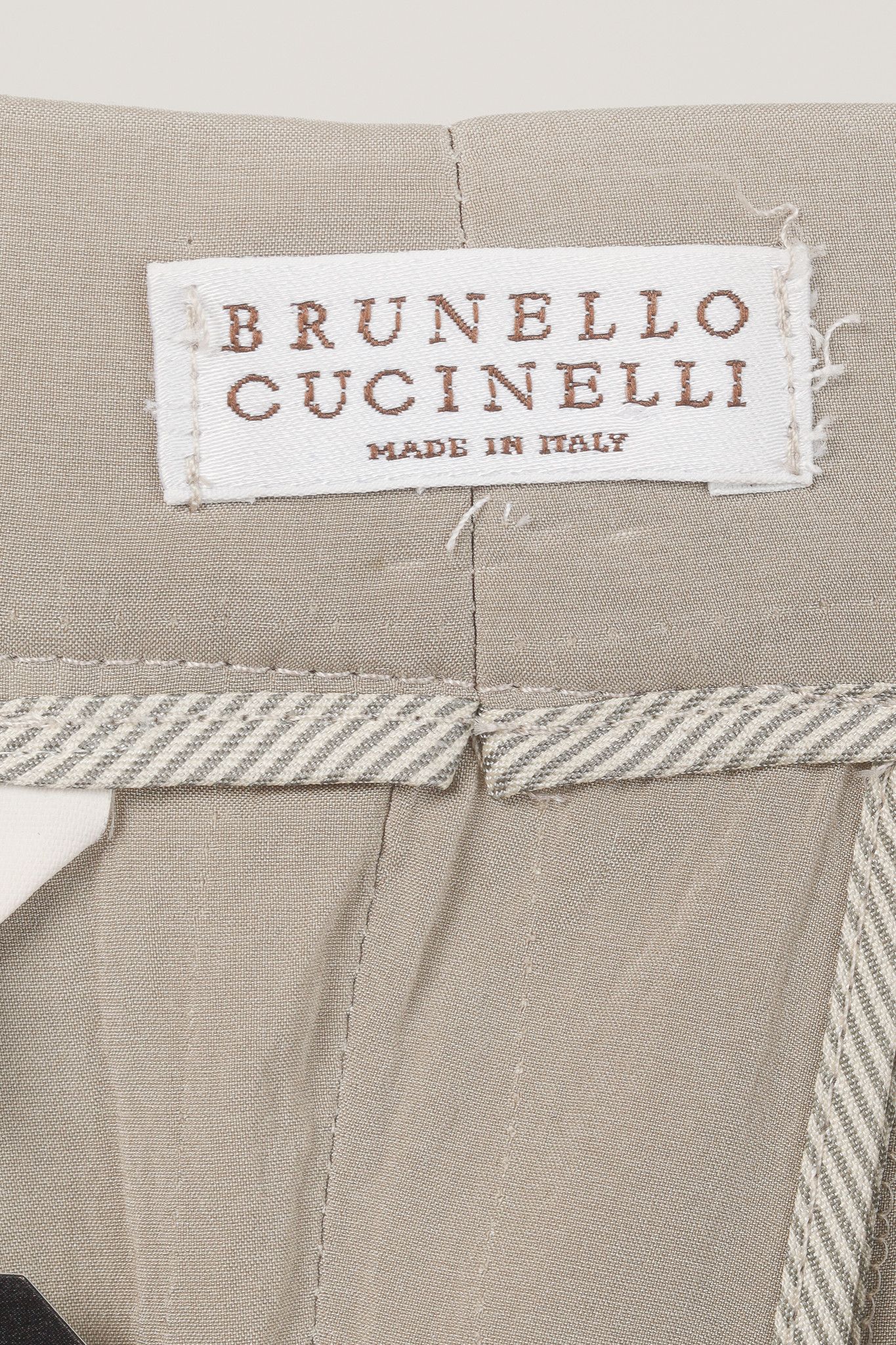 Brunello Cucinelli Brunello Cucinelli Taupe Silk Pleated Trousers Size 28" / US 6 / IT 42 - 10 Thumbnail