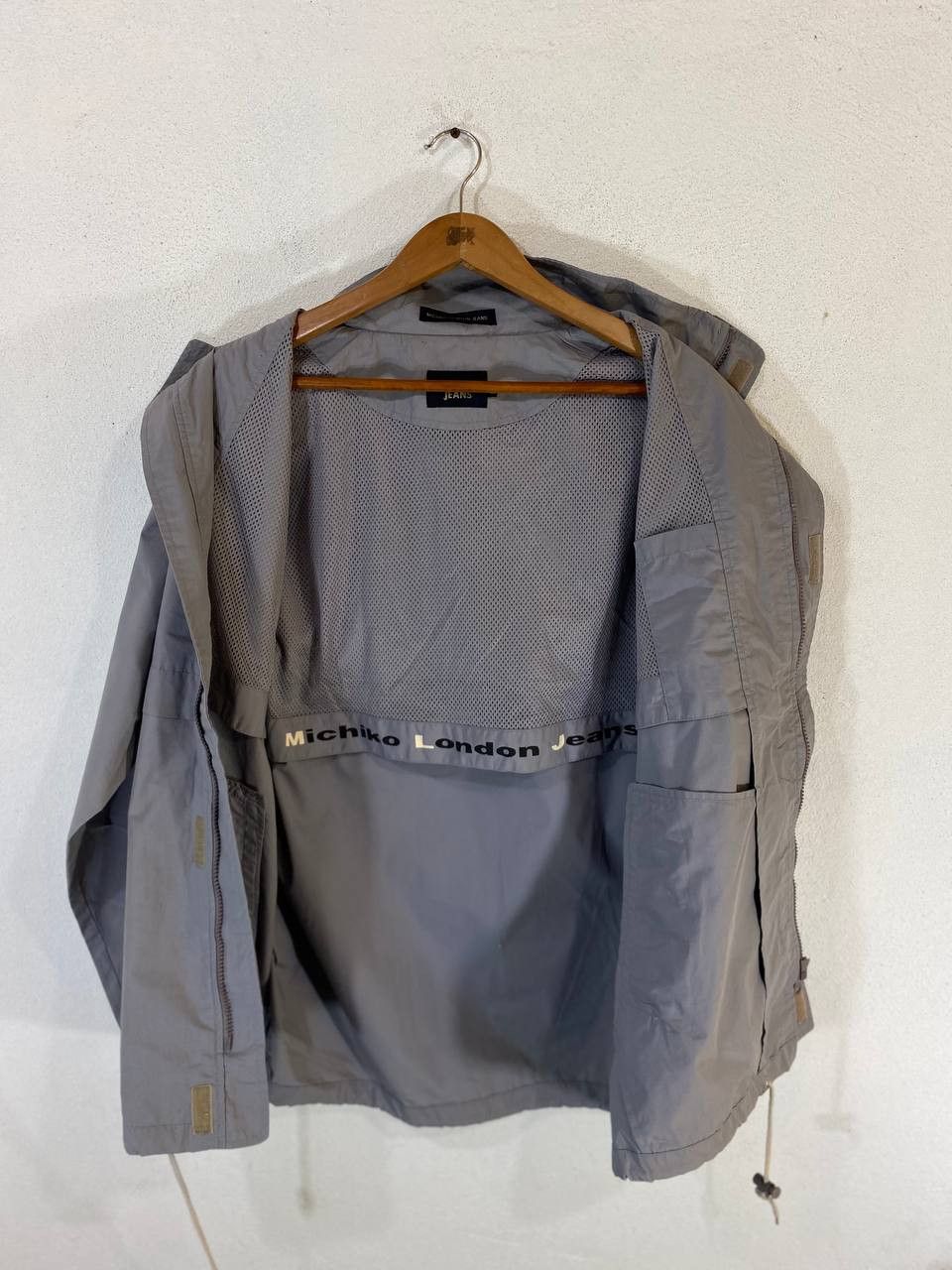 Michiko Koshino London michiko london jeans jacket nice design Size US L / EU 52-54 / 3 - 7 Thumbnail