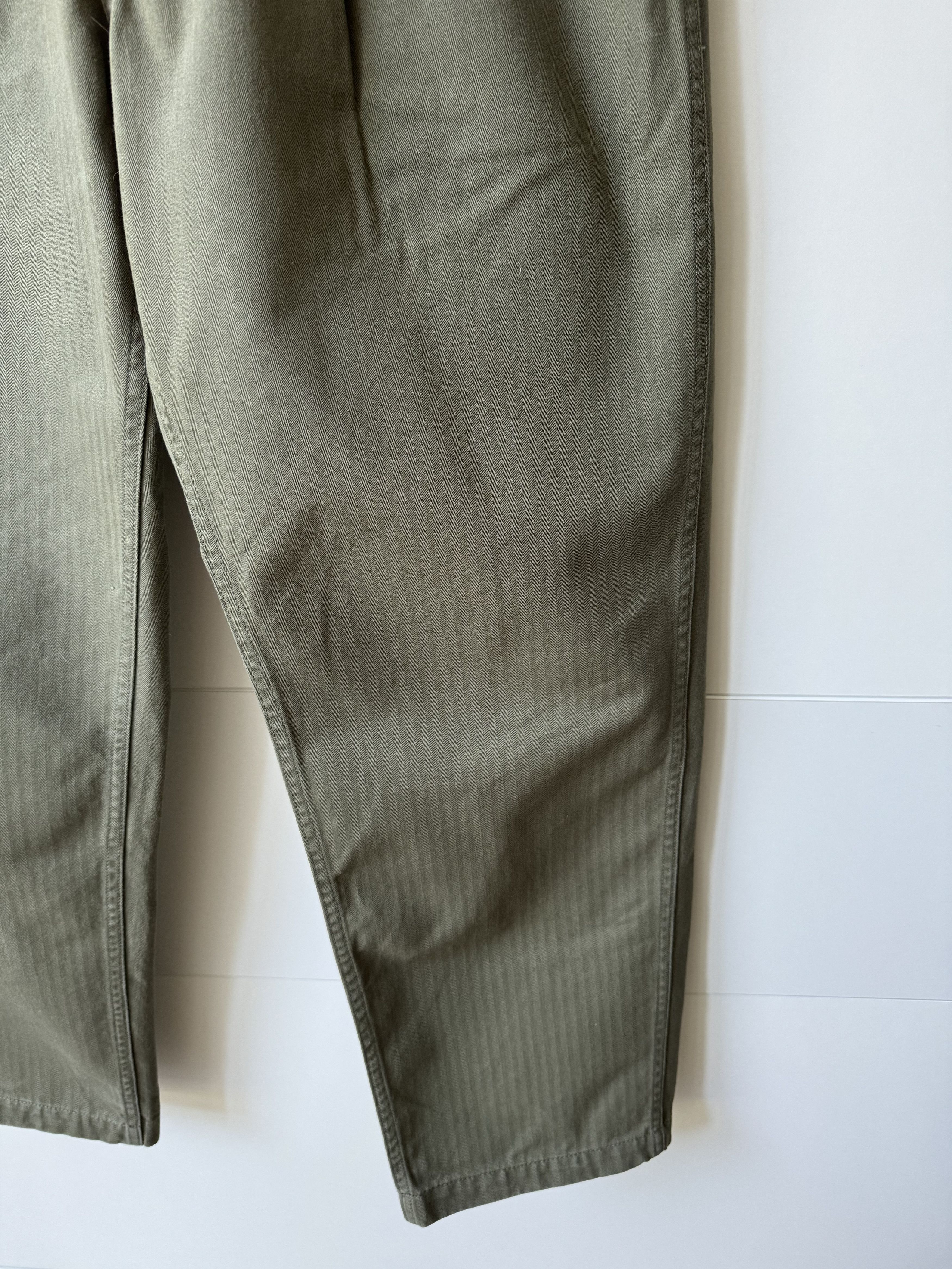 Engineered Garments [S] Herringbone Cotton Ground Pant in Olive (FW19) Size US 32 / EU 48 - 7 Thumbnail
