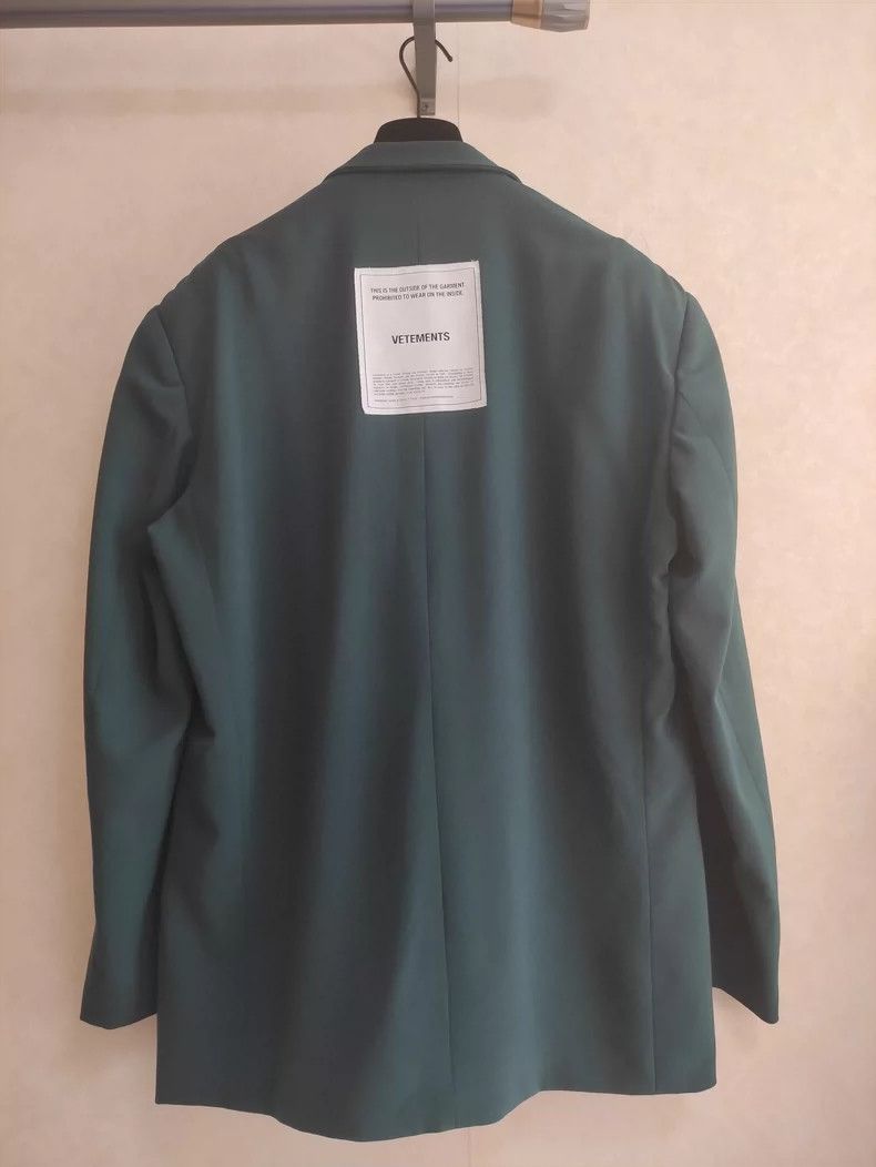 Vetements Vetements 2019 Olive Green Instruction Manual Suit Size US S / EU 44-46 / 1 - 2 Thumbnail