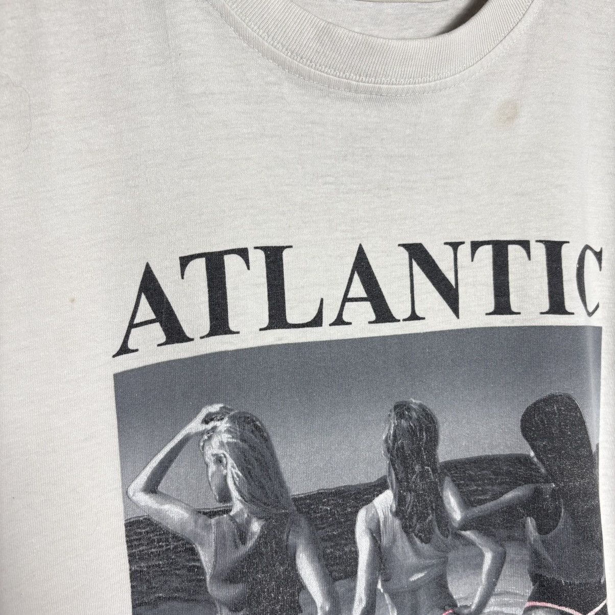 Vintage Vintage Atlantic Coast Sexy Butts Graphic T-Shirt Size US M / EU 48-50 / 2 - 7 Thumbnail