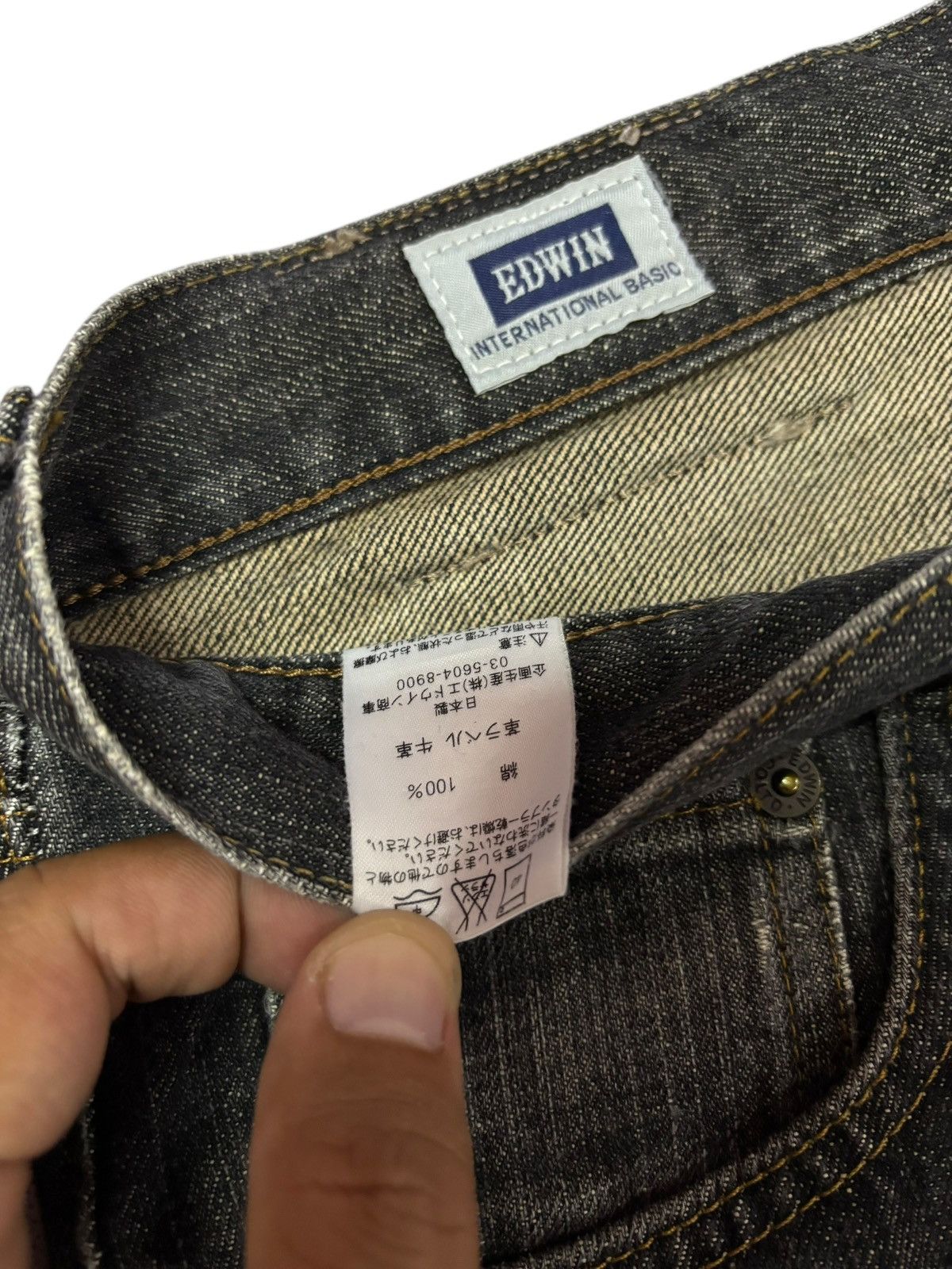 Edwin Vtg Edwin Japan 404 Distressed Jeans Size US 31 - 9 Thumbnail
