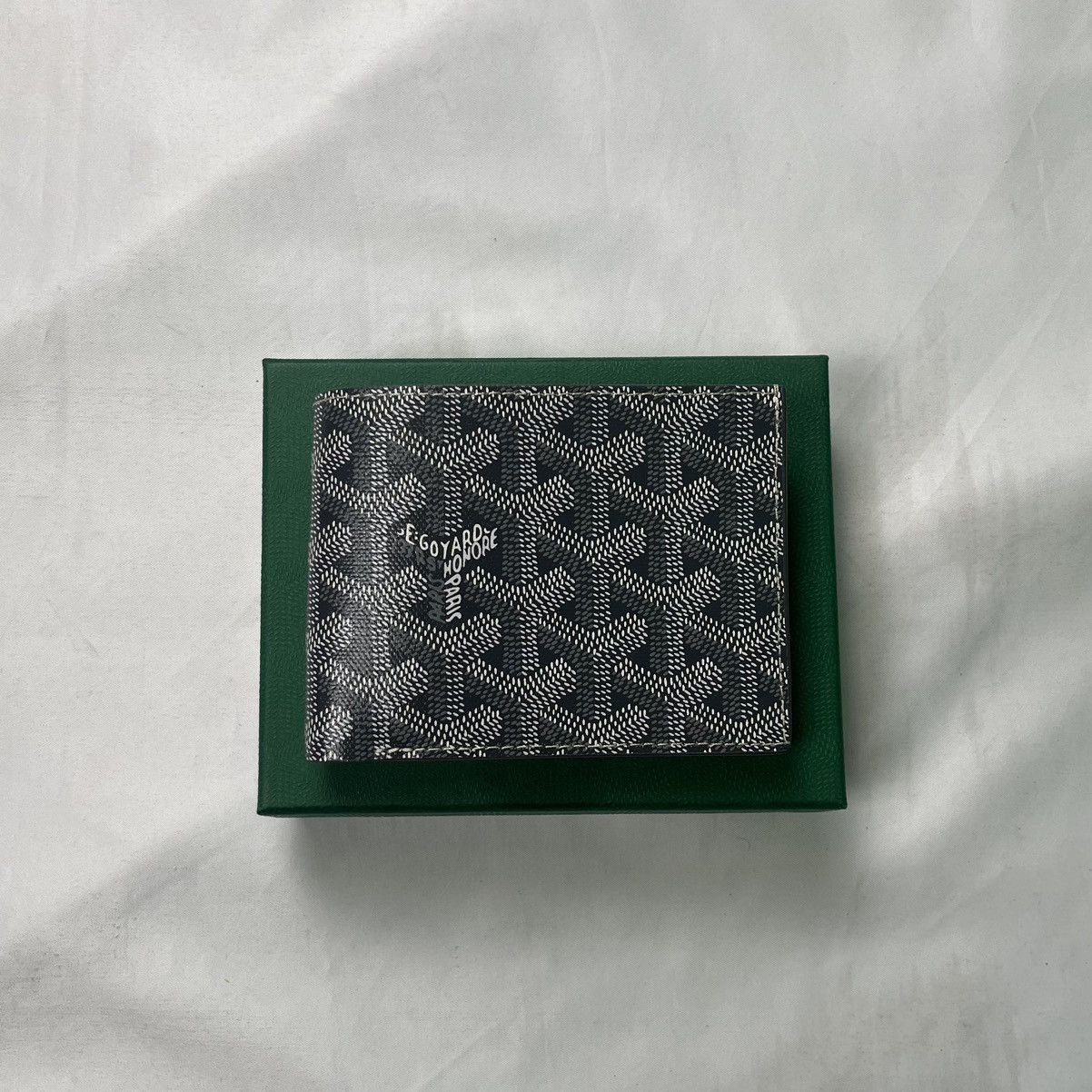 Goyard Goyard Victoire Grey Wallet Size ONE SIZE - 1 Thumbnail