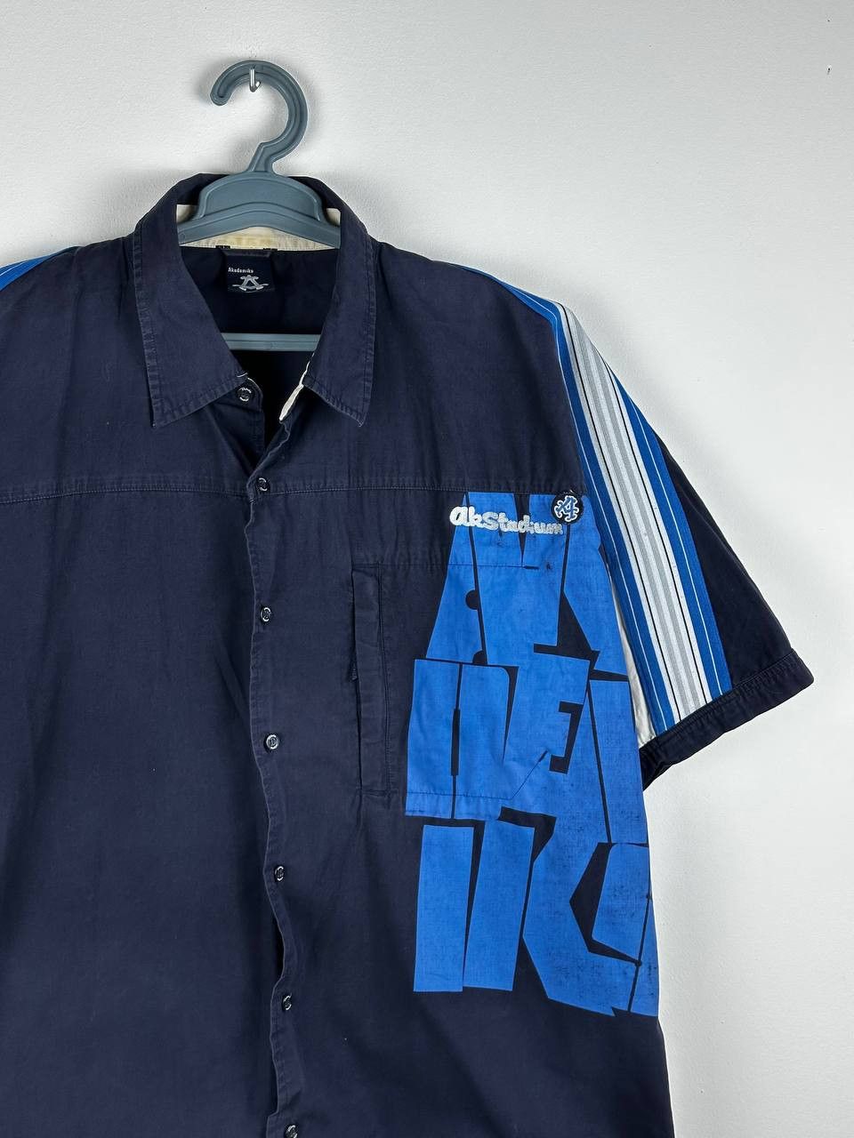 Akademiks × Vintage Vintage Y2K Akademiks Stadium Division Shirt Size US L / EU 52-54 / 3 - 4 Thumbnail