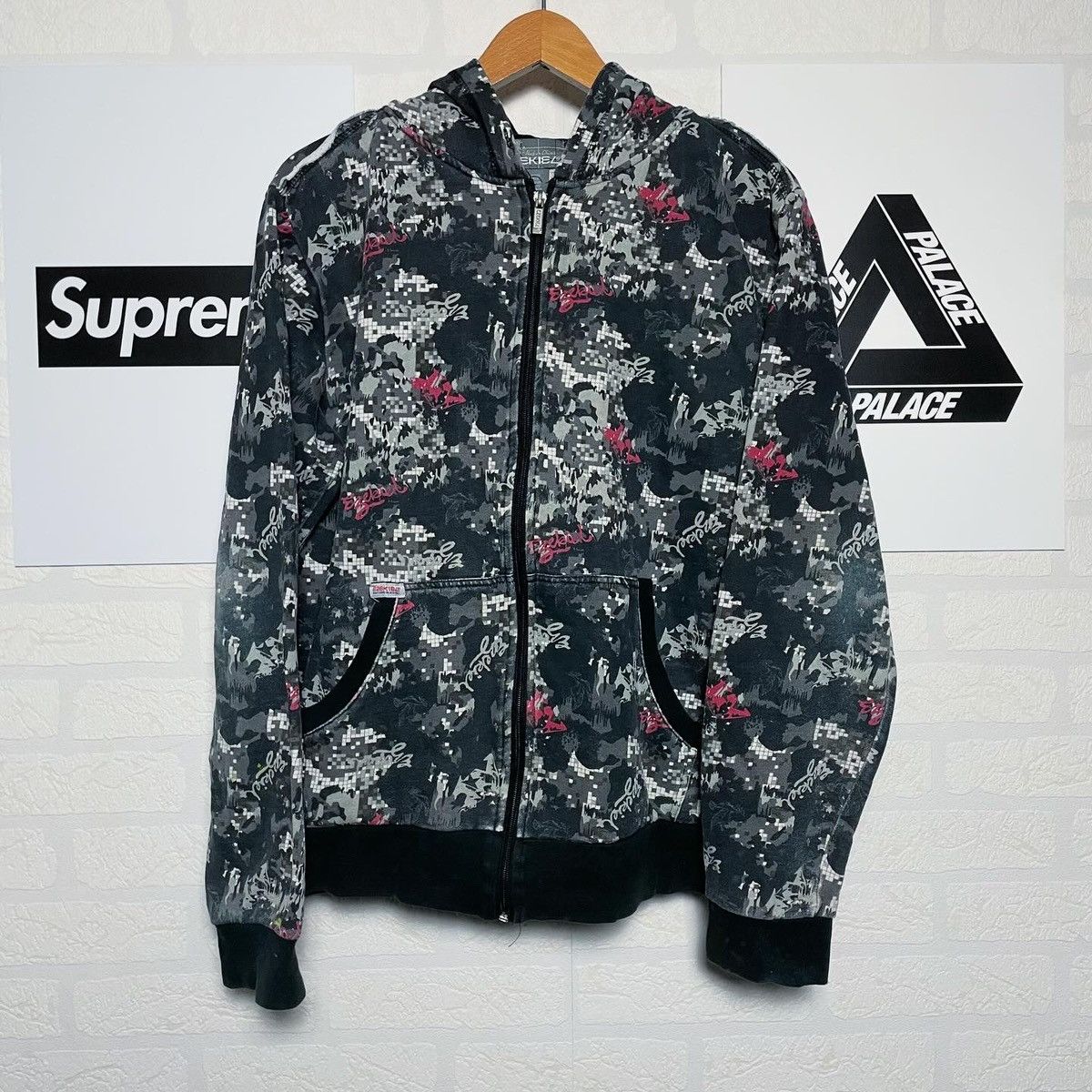 Japanese Brand × Vintage Y2K Ezekiel Affliction Style Grudge Zip Hoodie Bush print Size US M / EU 48-50 / 2 - 1 Thumbnail