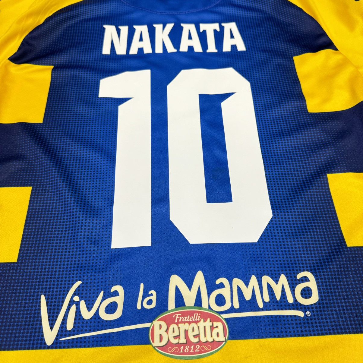 Errea Parma 18/19 home shirt #10 Nakata (Bnwt) Size US M / EU 48-50 / 2 - 4 Thumbnail