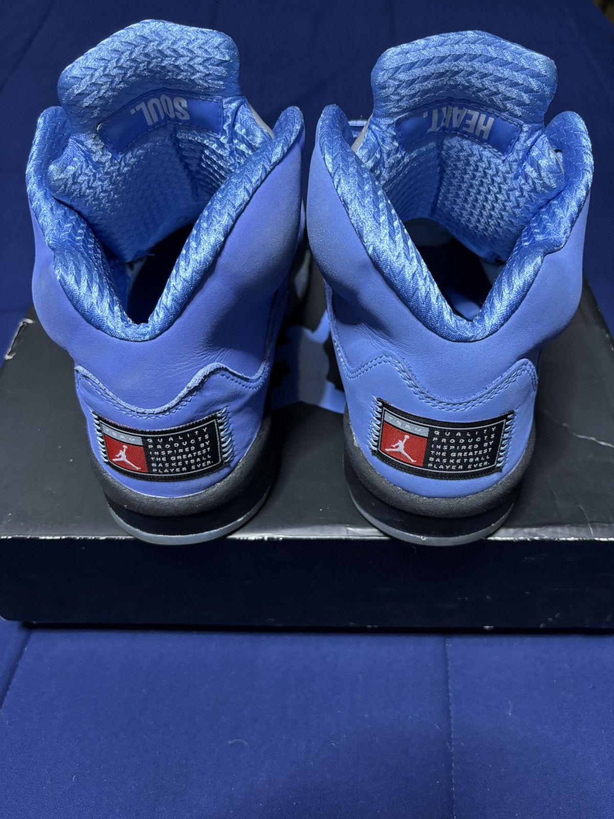 Jordan Brand Jordan 5 Retro SE UNC 2023 Size 9 Size US 9 / EU 42 - 4 Thumbnail