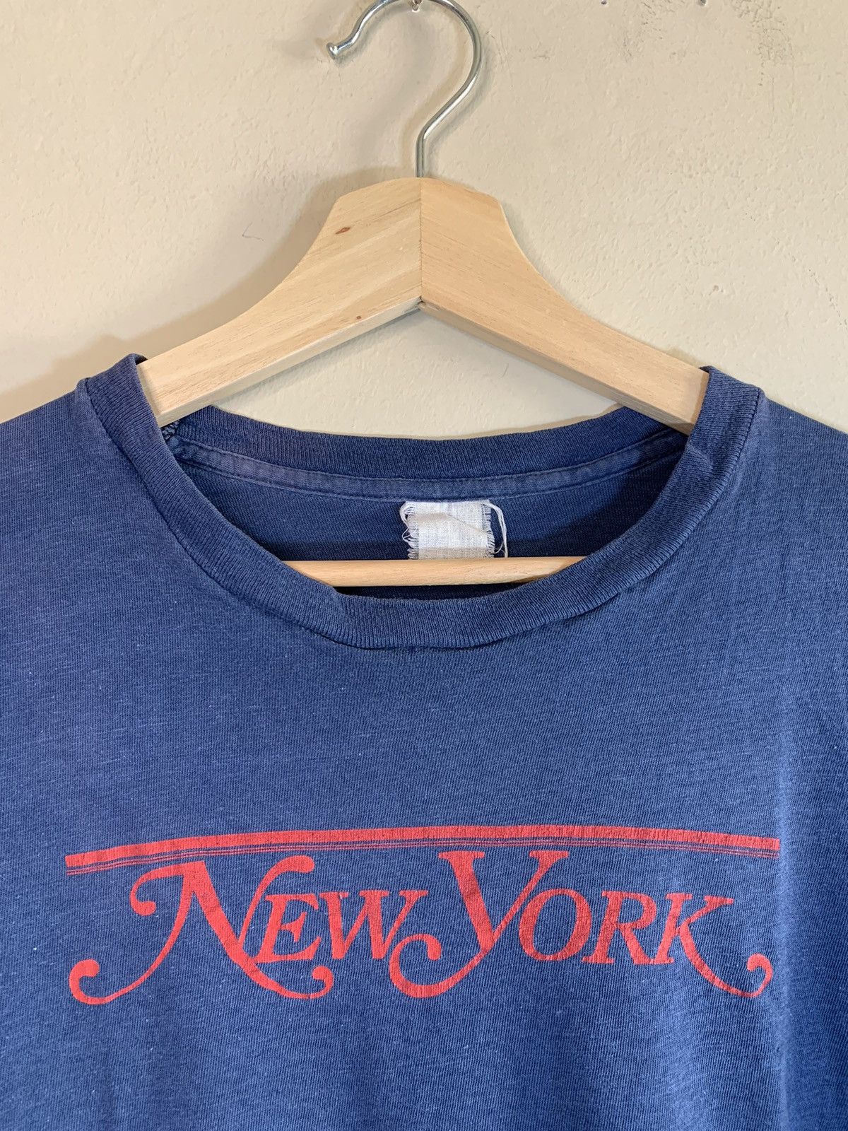 Vintage *RARE* Vintage 70s New York Magazine Art Single Stitch Shirt Size US M / EU 48-50 / 2 - 5 Thumbnail