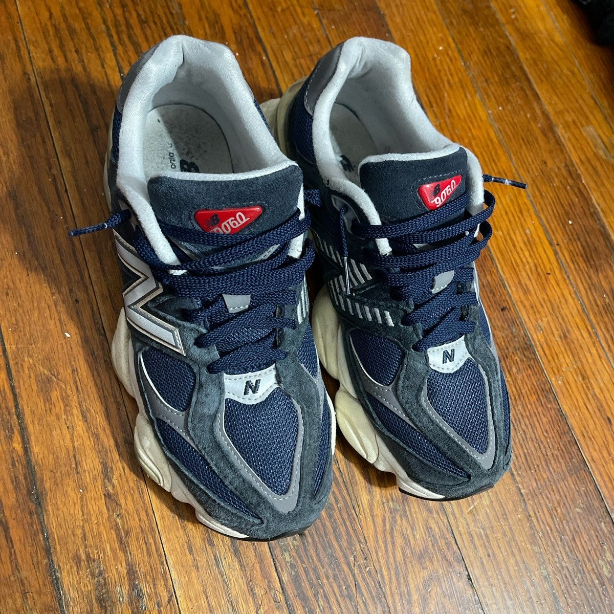 New Balance New Balance 9060 Size US 8.5 / EU 41-42 - 5 Thumbnail