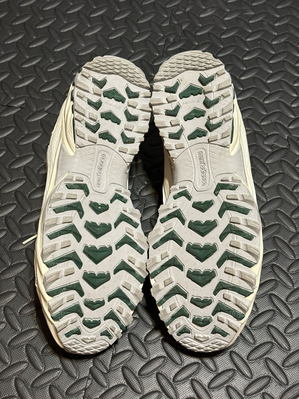 New Balance NEW BALANCE ML610TAG WHITE BEIGE Size US 12 / EU 45 - 5 Thumbnail