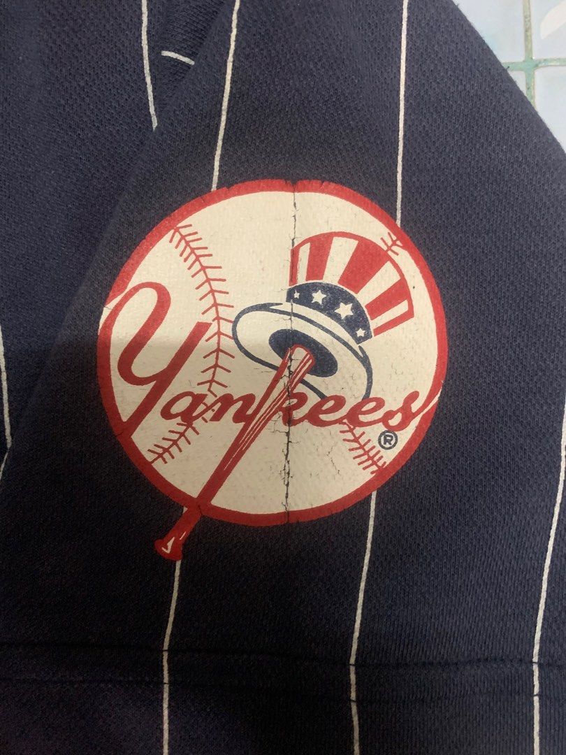 MLB Vintage New York Yankees Pinstripe V Neck Jersey MLB Size US L / EU 52-54 / 3 - 4 Thumbnail