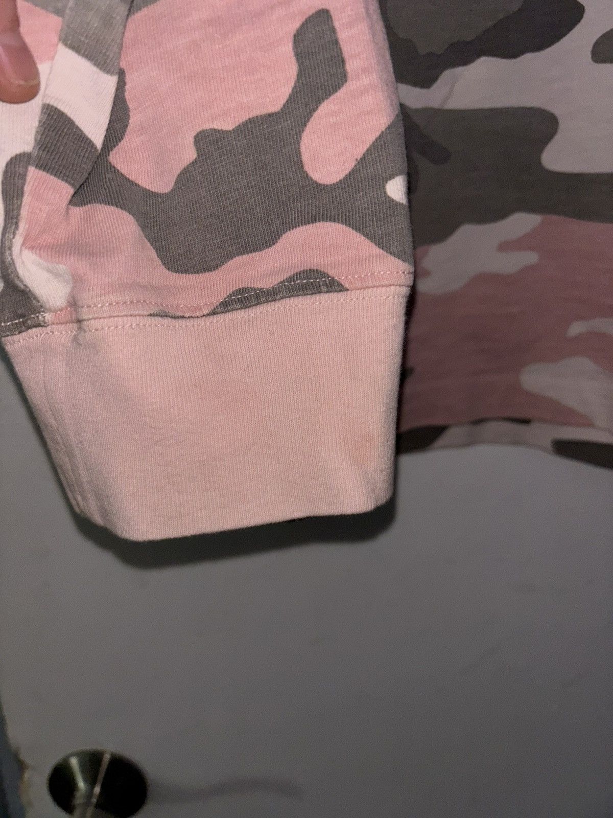 Supreme Supreme stacked logo Size US L / EU 52-54 / 3 - 8 Thumbnail