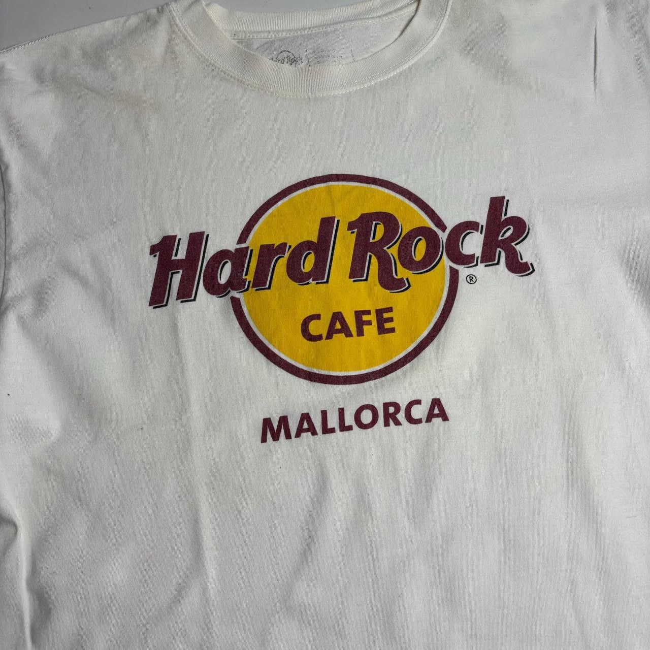 Hard Rock Cafe Hard Rock Cafe Mallorca T-shirt Size:M Size US M / EU 48-50 / 2 - 3 Thumbnail