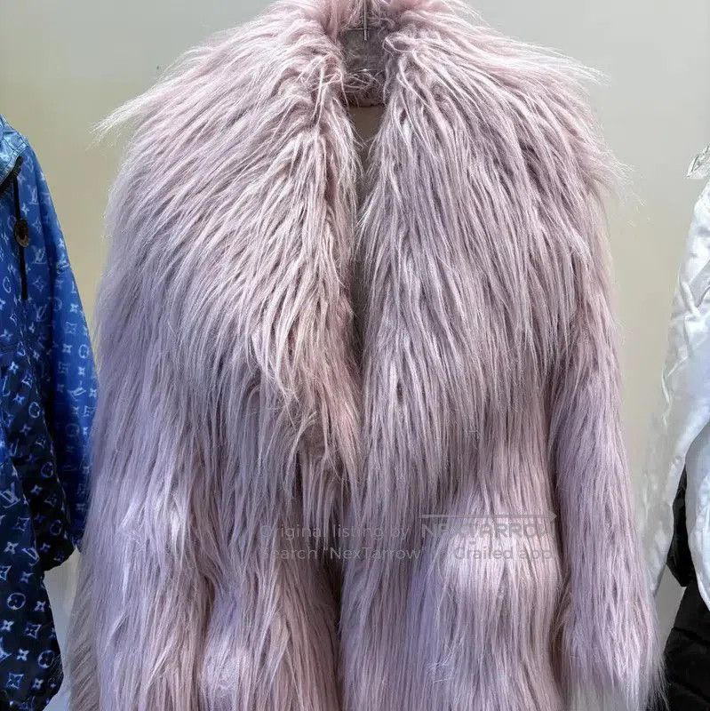 Miu Miu Miu Miu Pink Mid-Length Winter Coat . Size M / US 6-8 / IT 42-44 - 1 Thumbnail